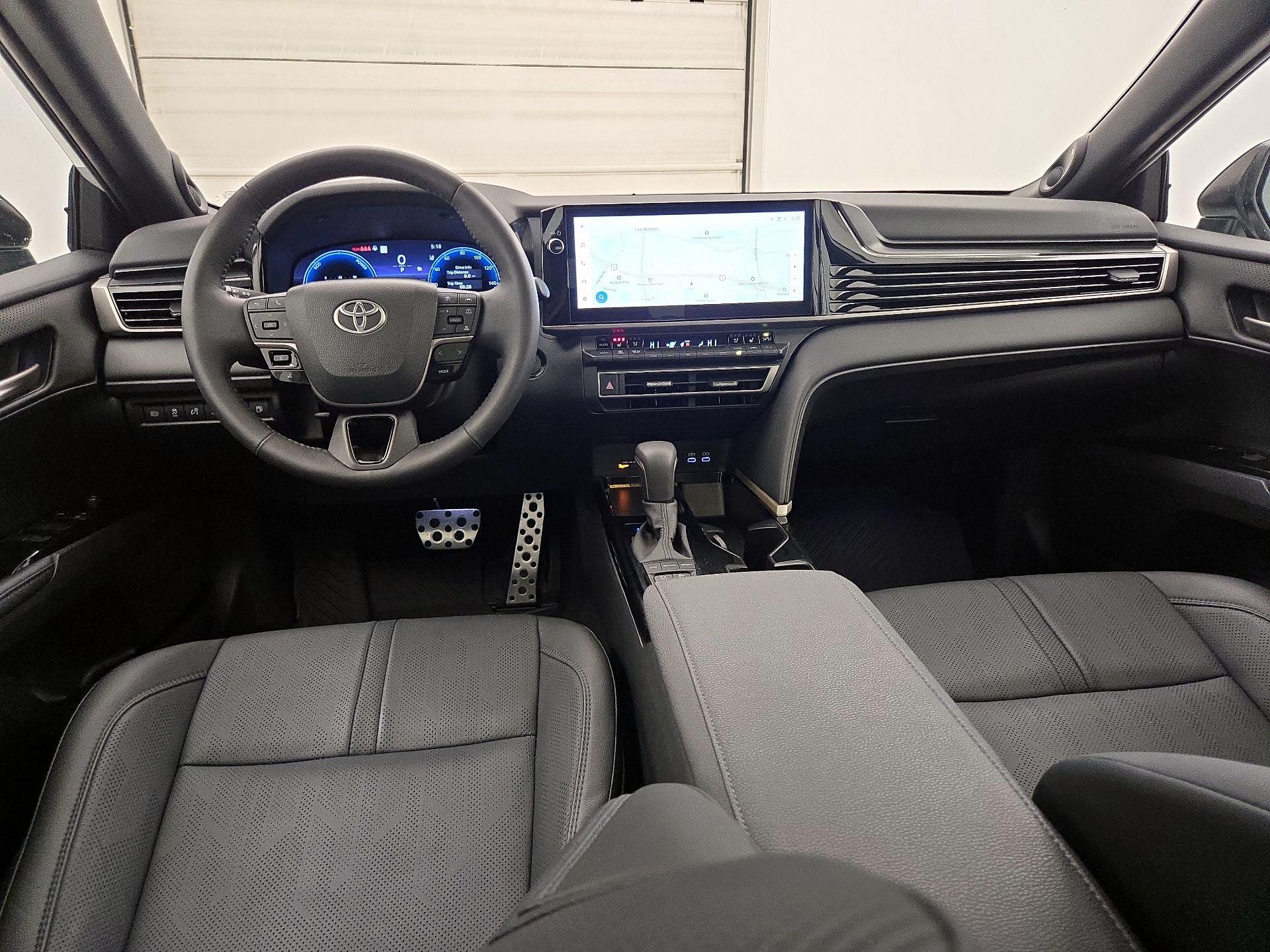 Thumbnail: 2025 Toyota Camry - 9