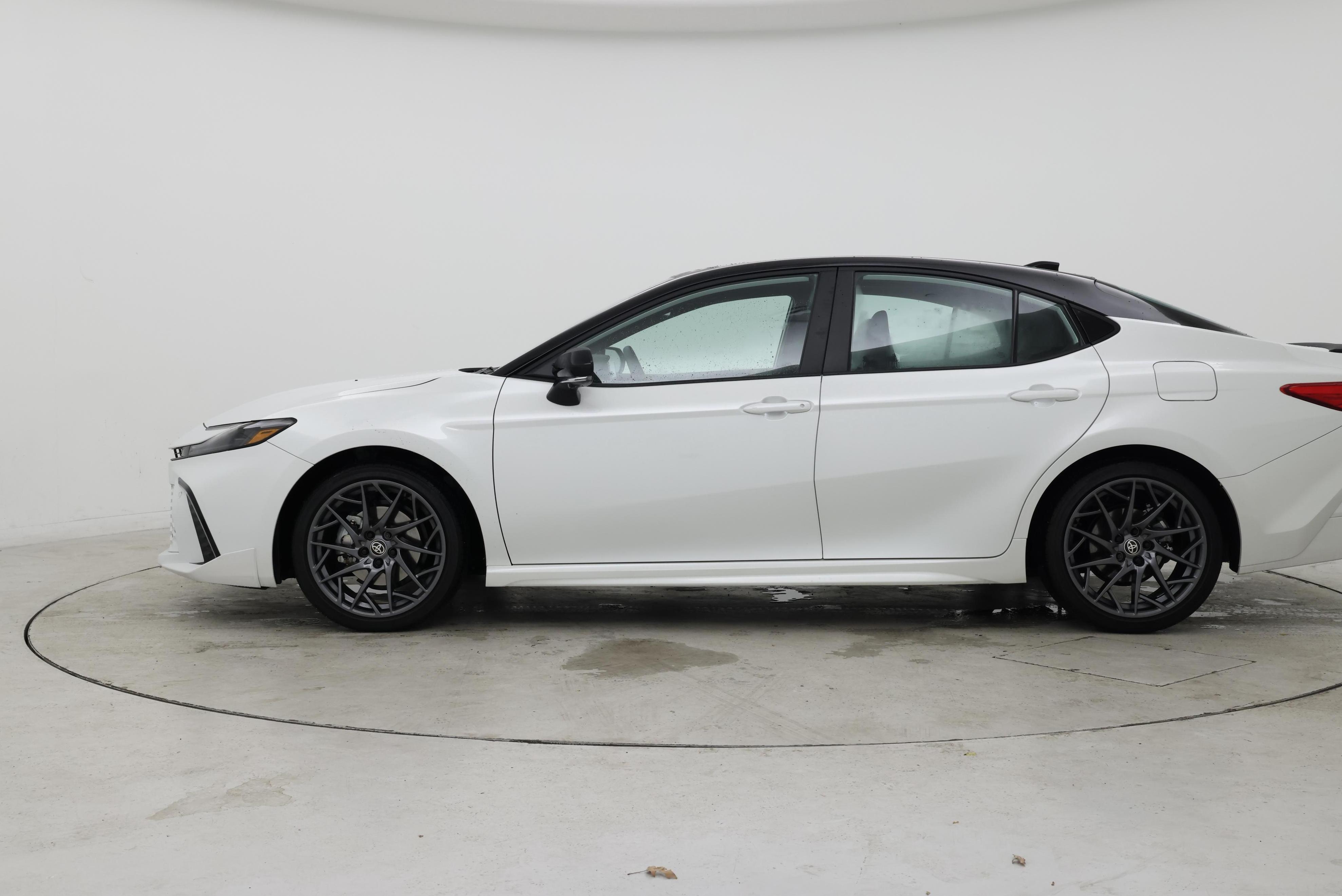 Thumbnail: 2025 Toyota Camry - 3