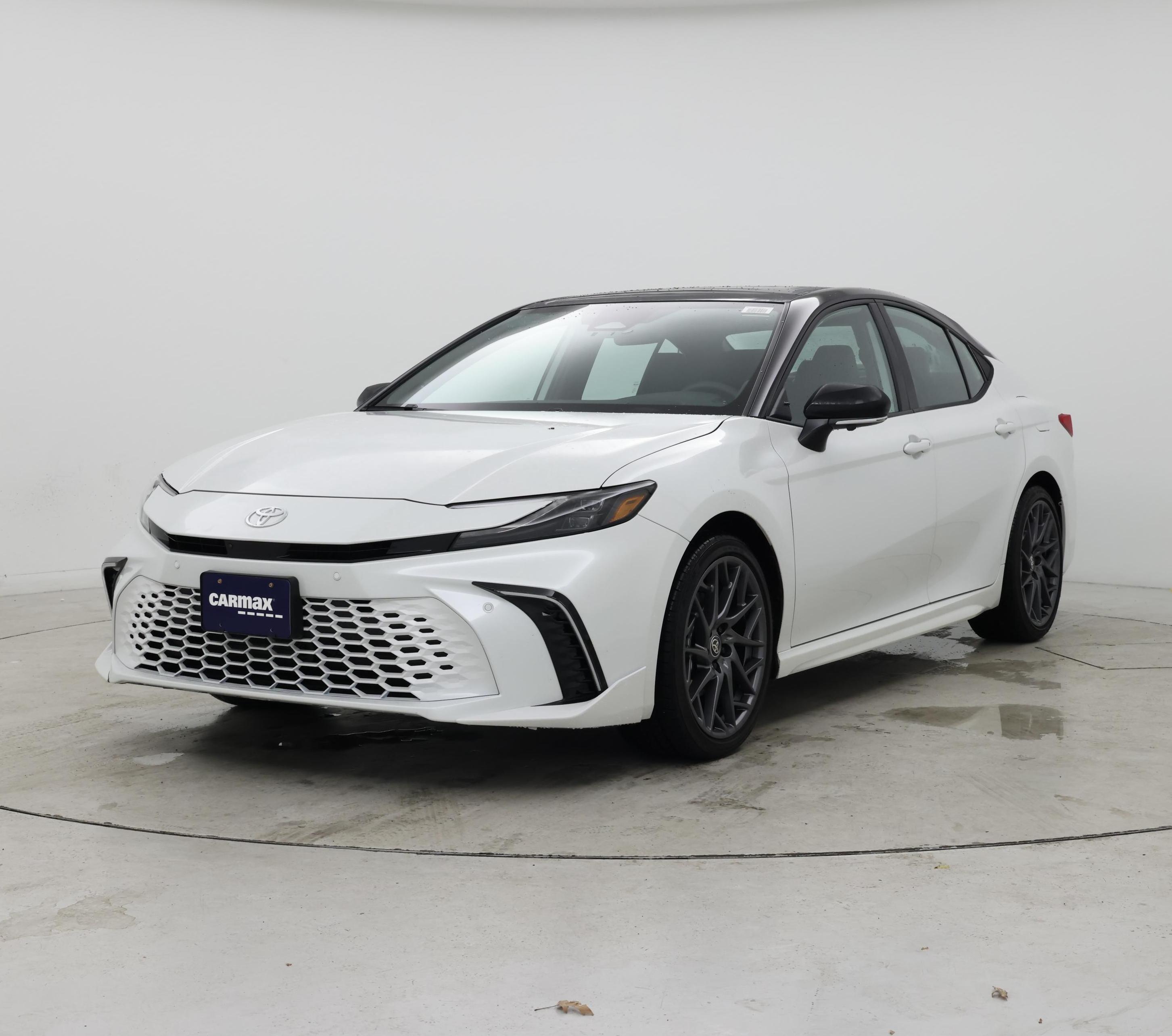 Thumbnail: 2025 Toyota Camry - 4