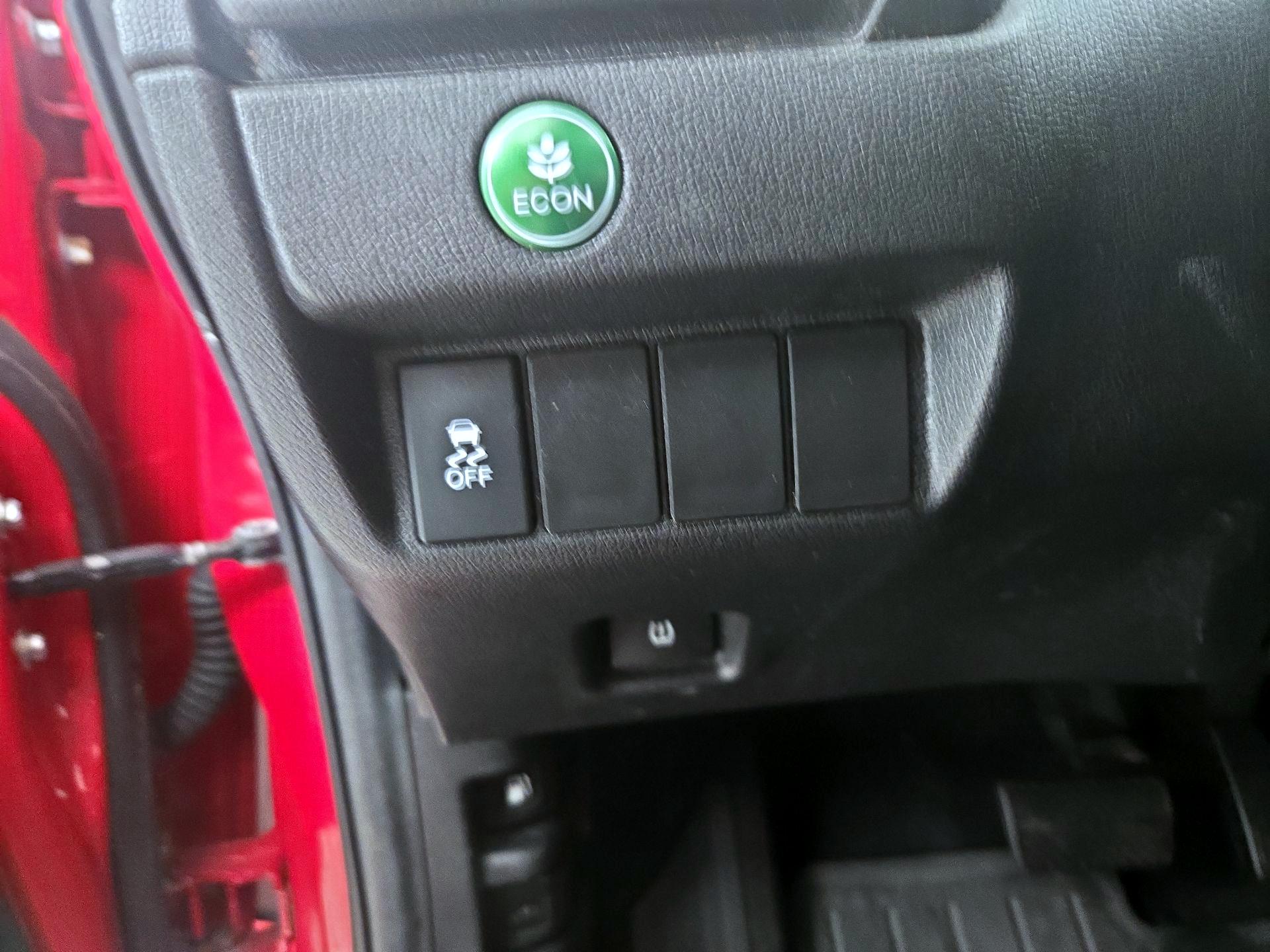 Thumbnail: 2016 Honda Fit - 13