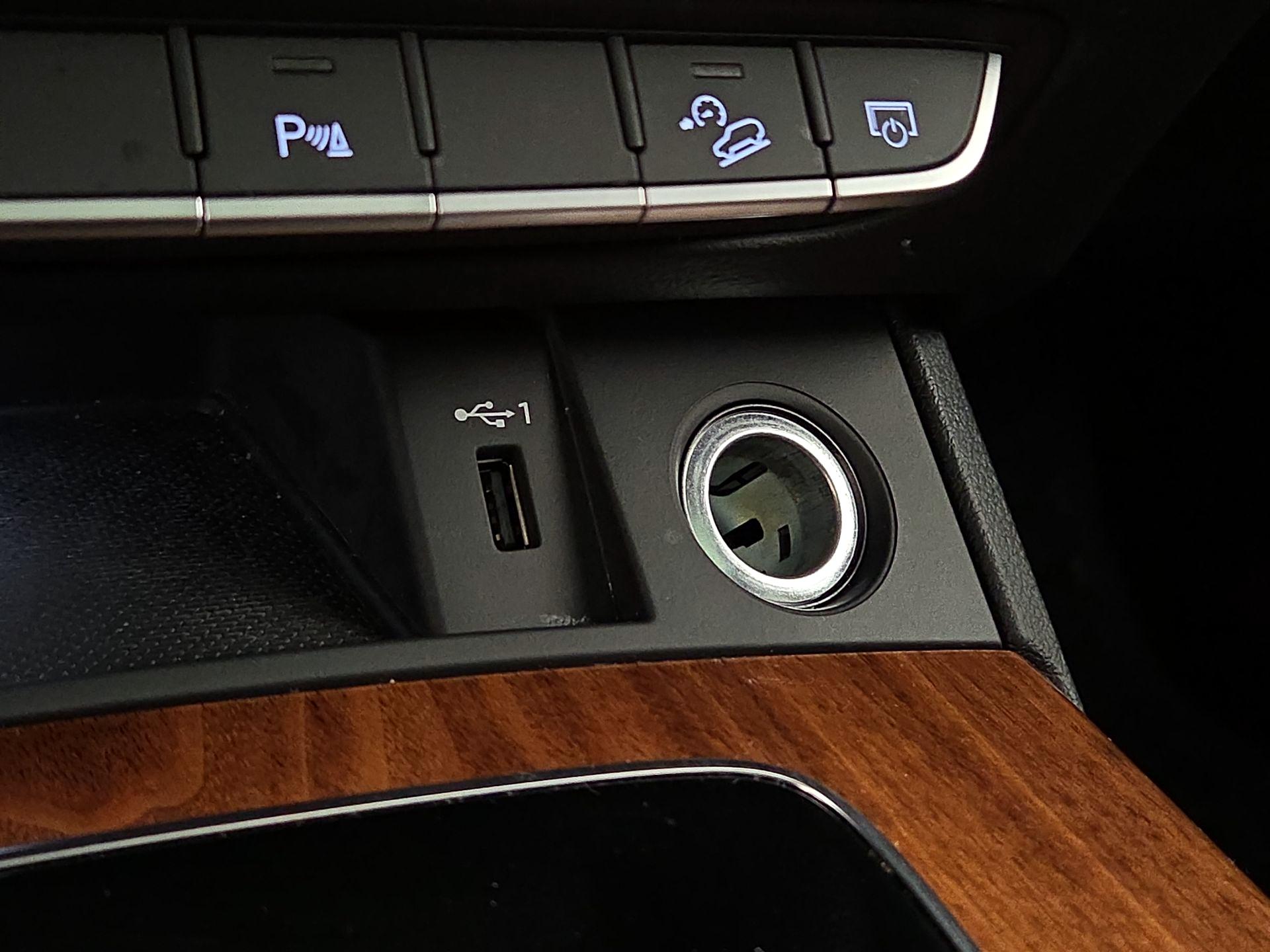 Thumbnail: 2023 Audi Q5 - 18