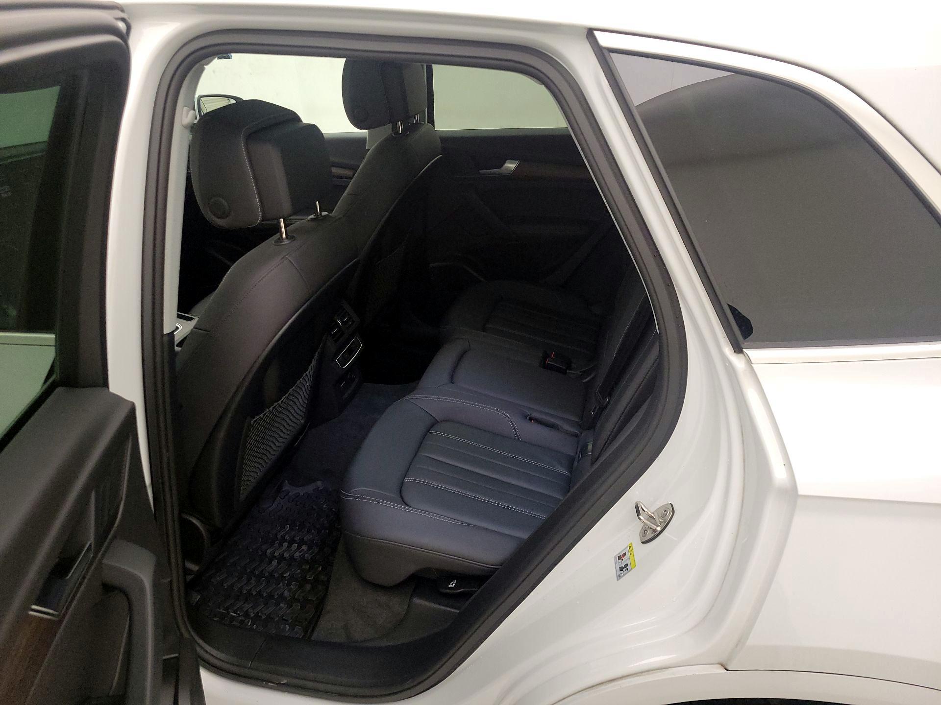 Thumbnail: 2023 Audi Q5 - 20