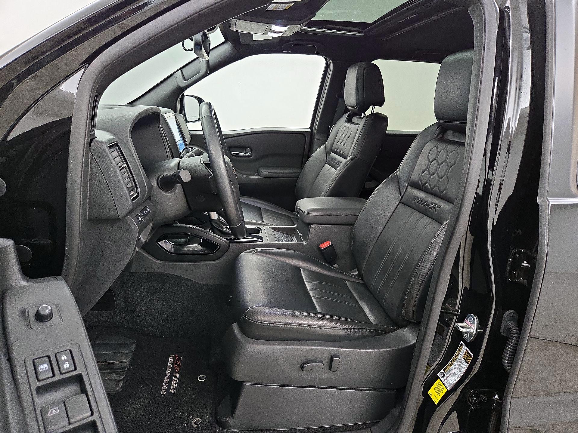 Thumbnail: 2022 Nissan Frontier - 11