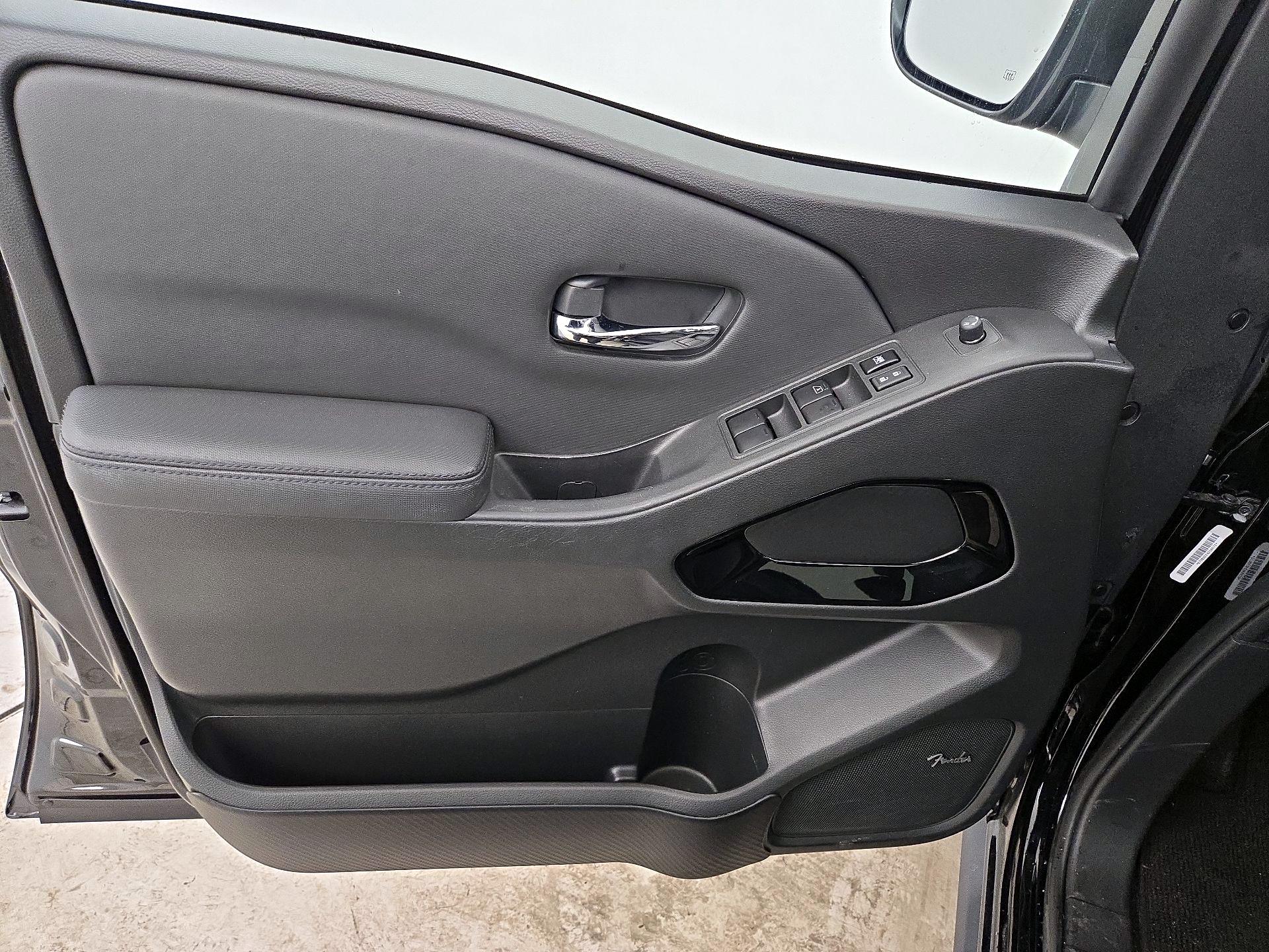 Thumbnail: 2022 Nissan Frontier - 12