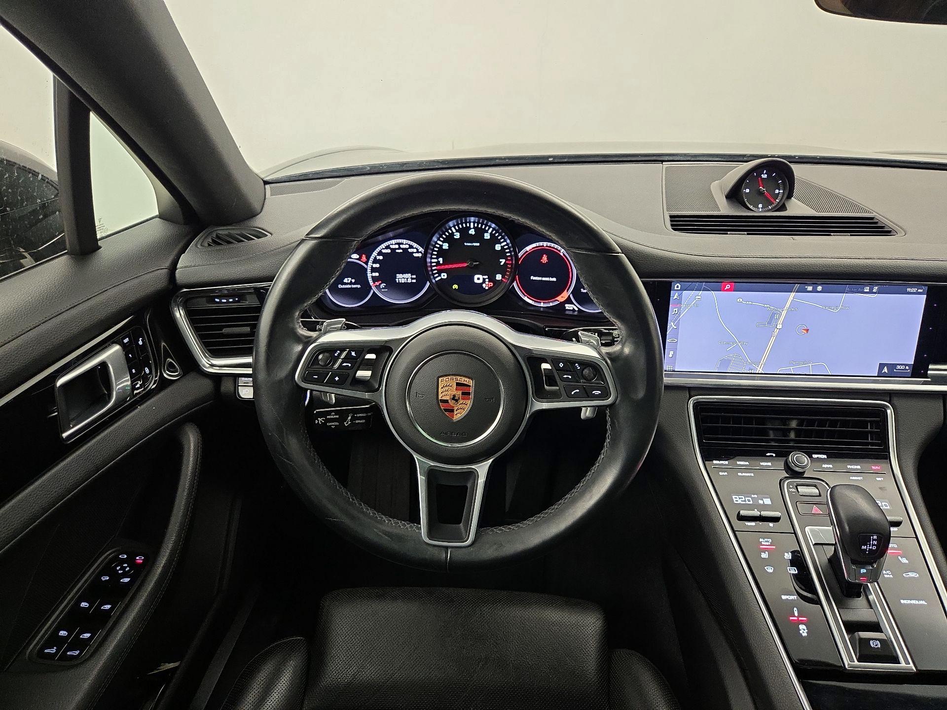 Thumbnail: 2018 Porsche Panamera - 10