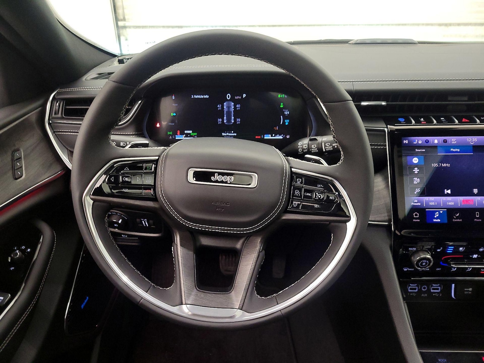 2024 Jeep Grand Cherokee Overland 4xe - Photo 11