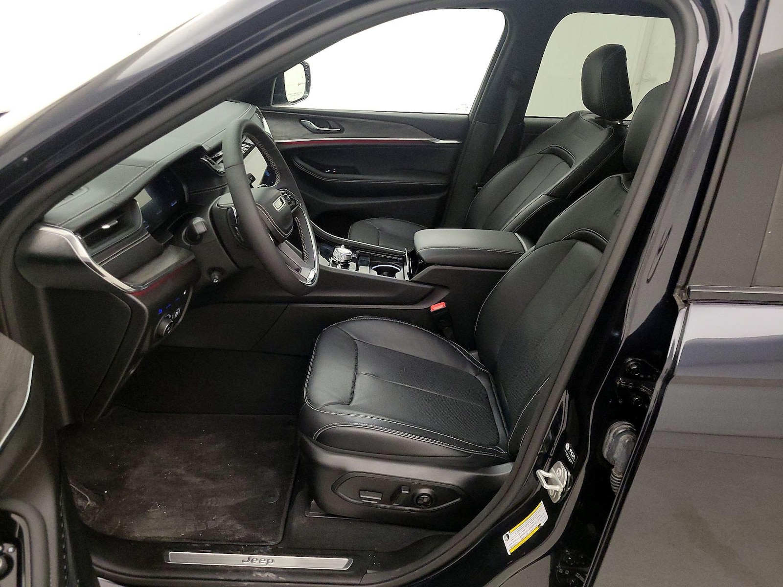 2024 Jeep Grand Cherokee Overland 4xe - Photo 12