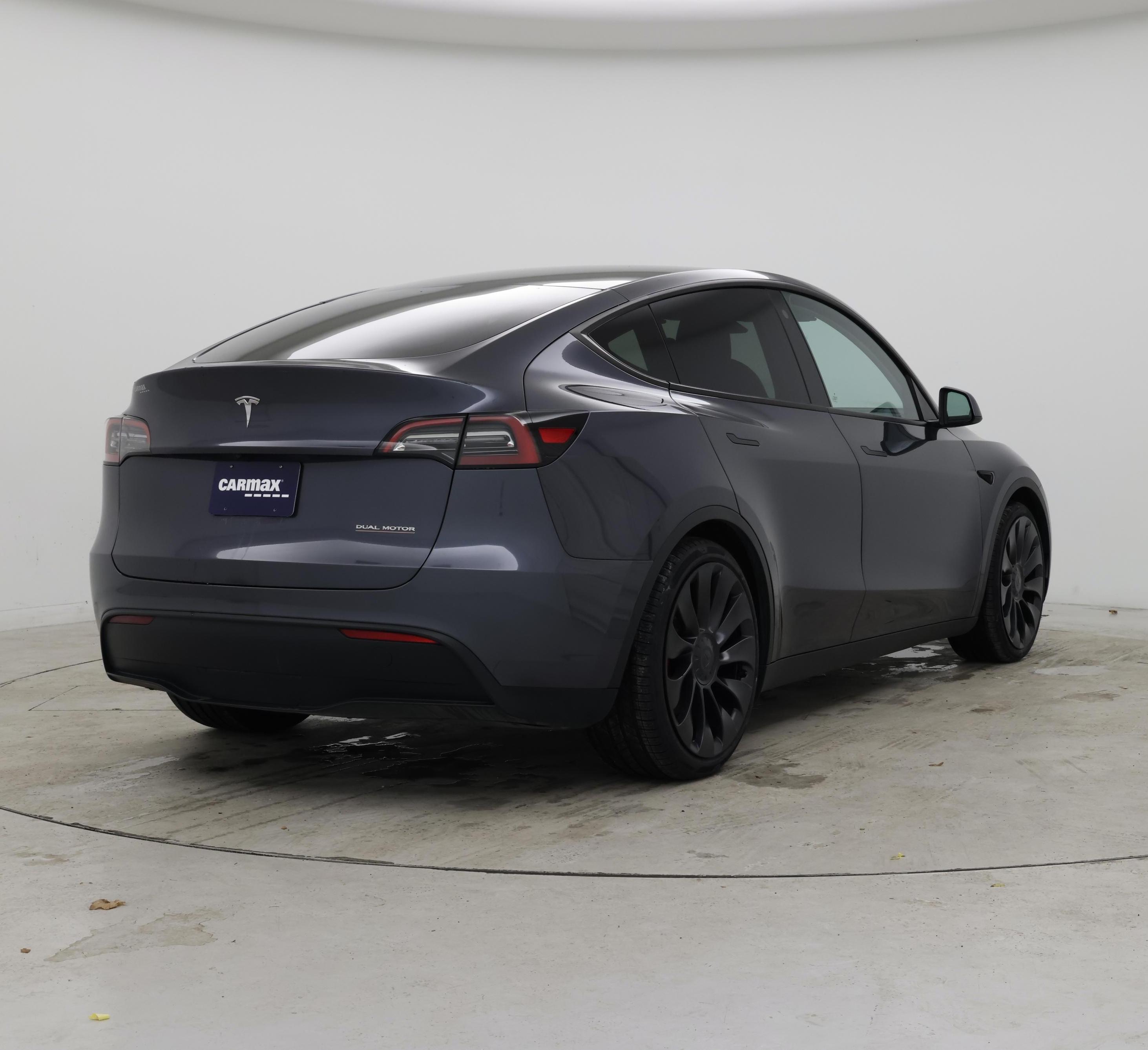 Thumbnail: 2023 Tesla Model Y - 8
