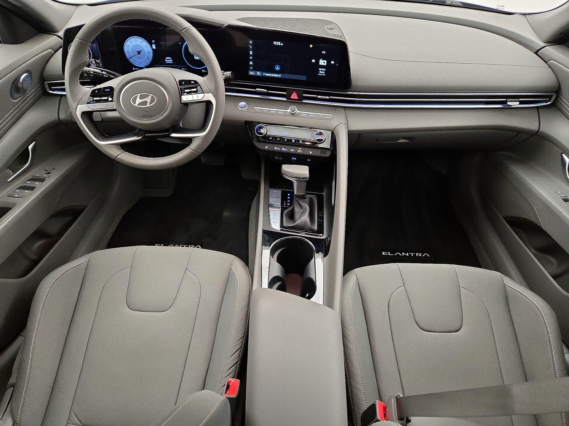 Thumbnail: 2025 Hyundai Elantra - 9