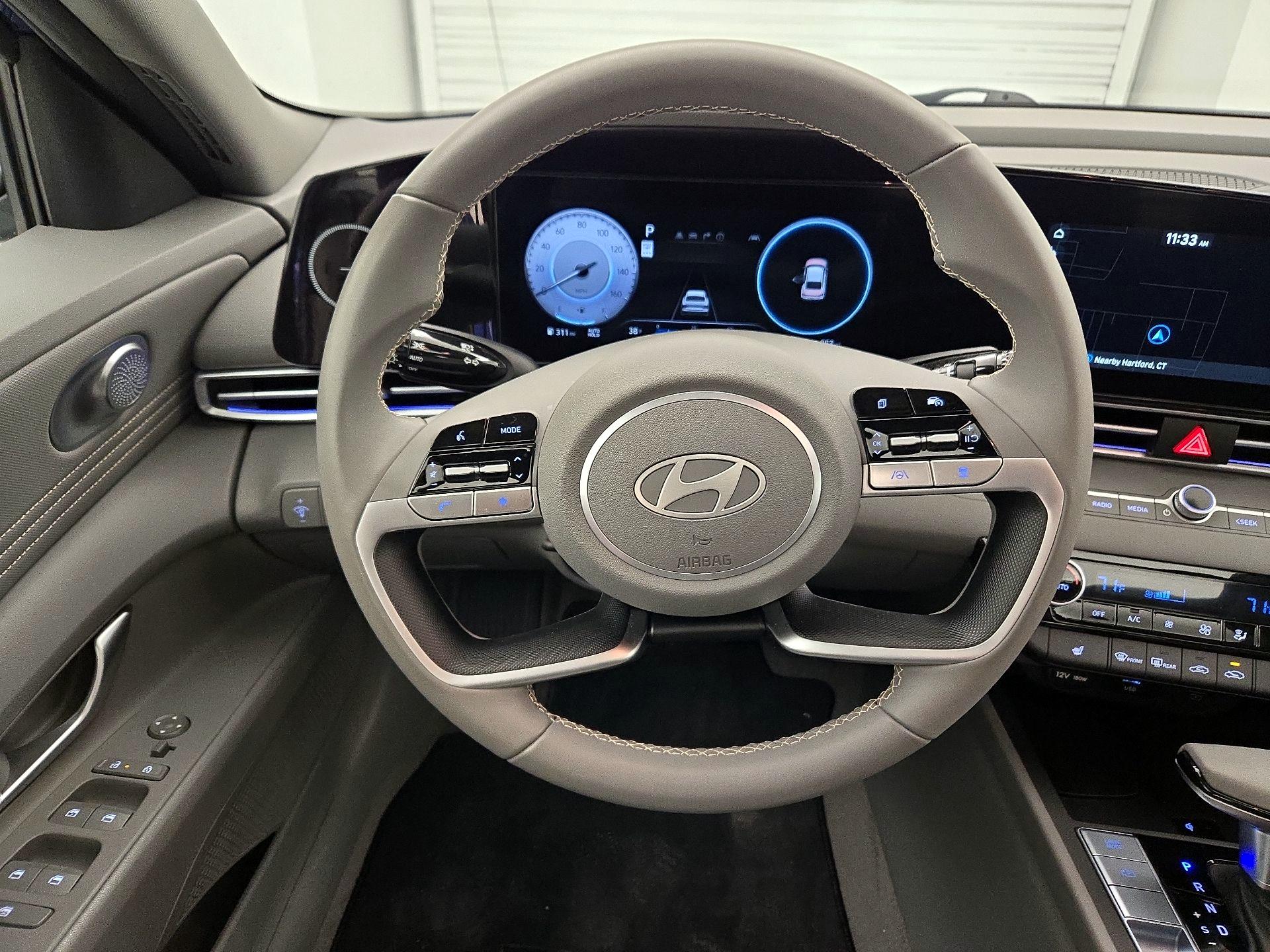 Thumbnail: 2025 Hyundai Elantra - 10