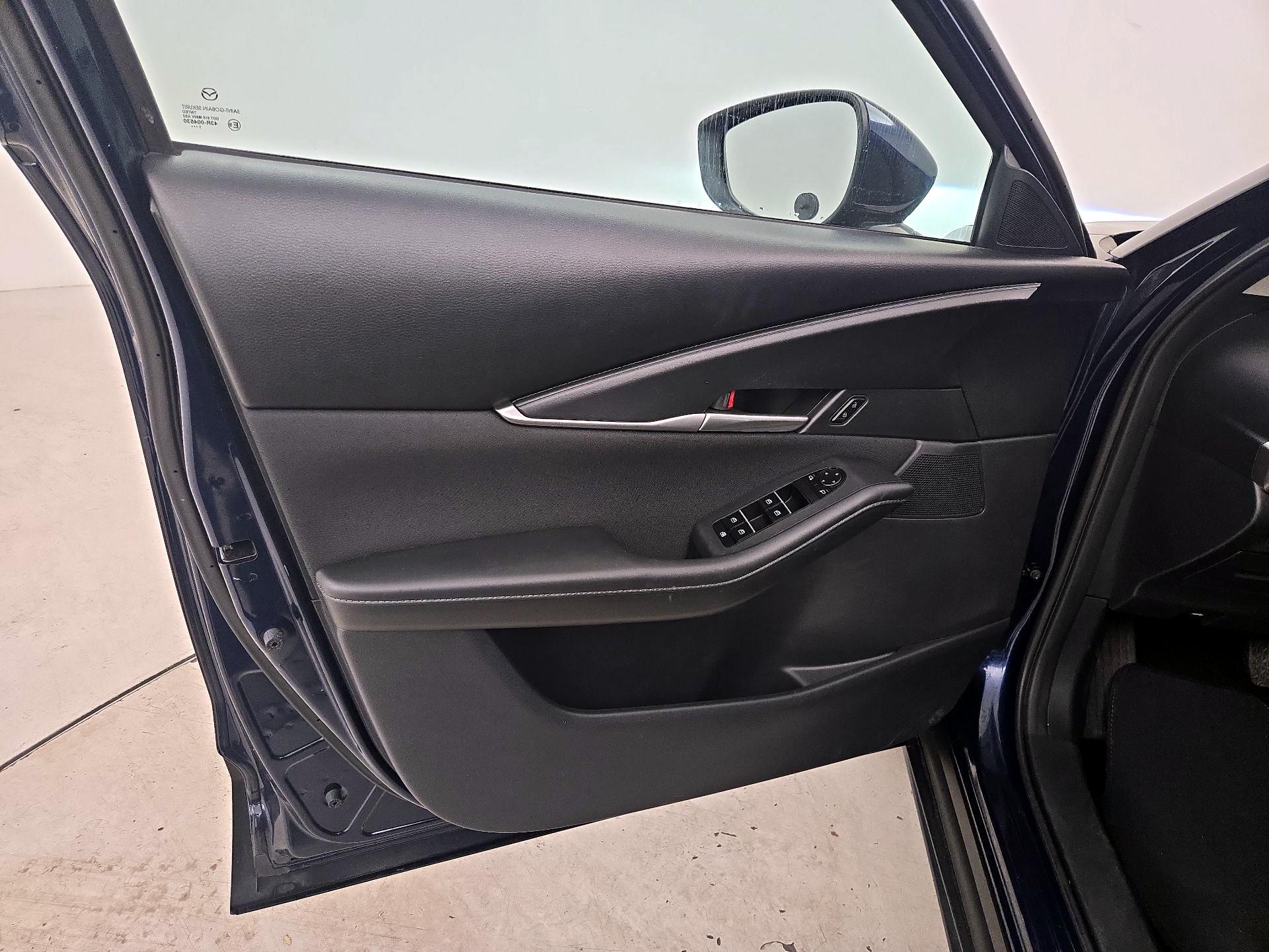 Thumbnail: 2022 Mazda CX-30 - 12