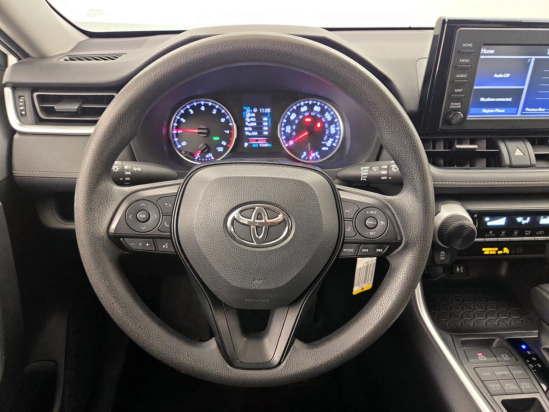 Thumbnail: 2019 Toyota RAV4 - 10