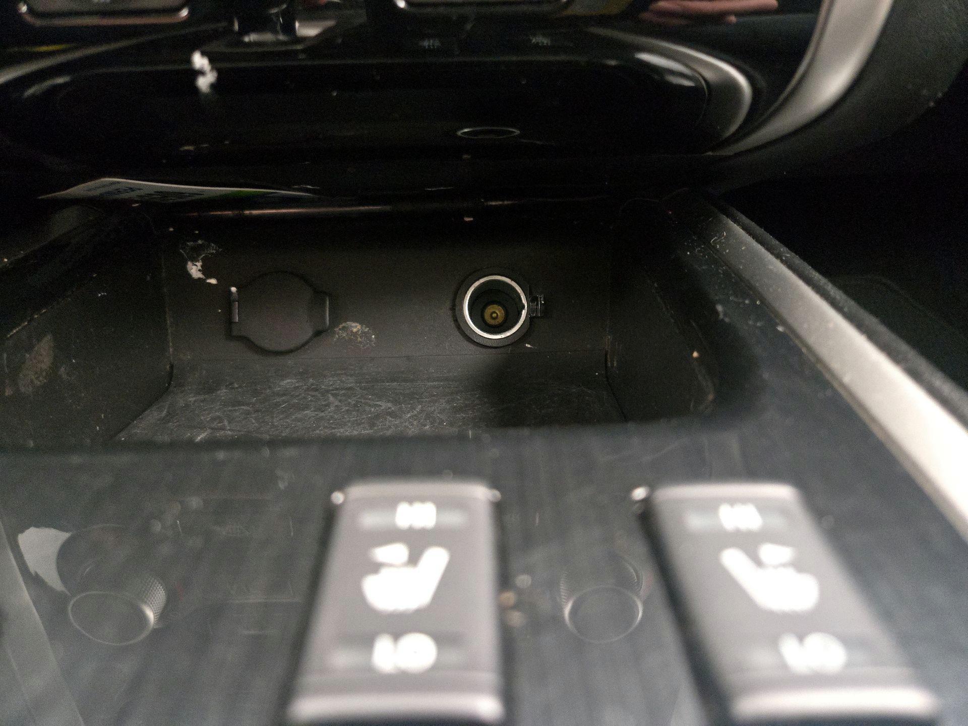 Thumbnail: 2017 Nissan Pathfinder - 19