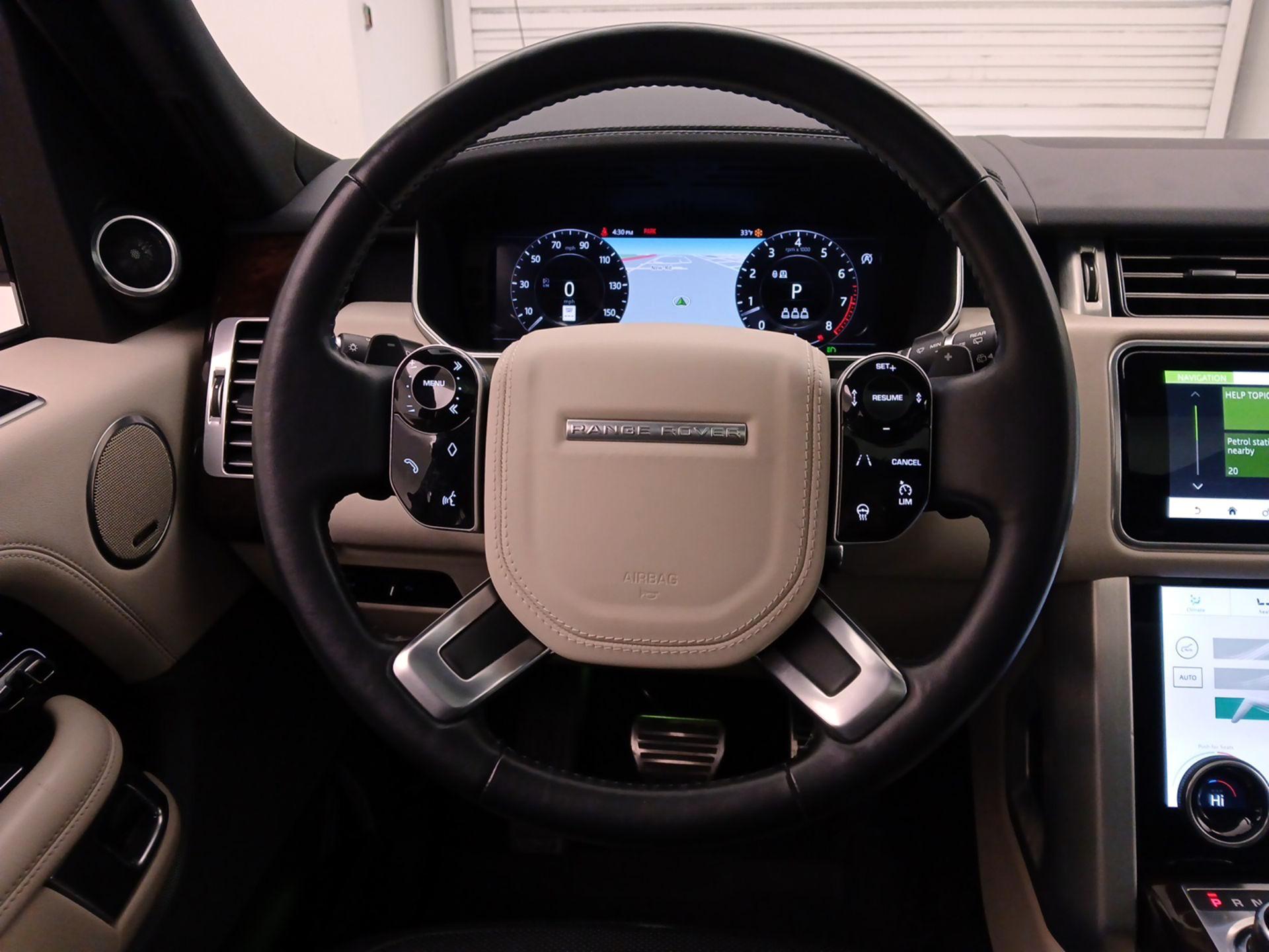 Thumbnail: 2021 Land Rover Range Rover - 10