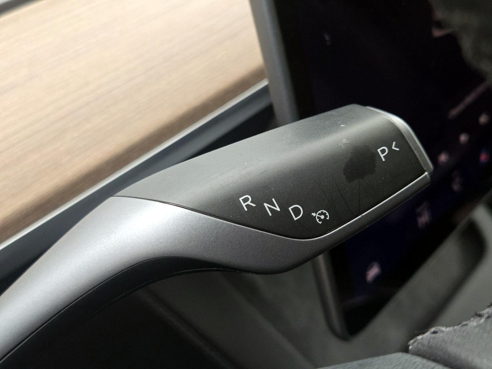 Thumbnail: 2023 Tesla Model 3 - 17