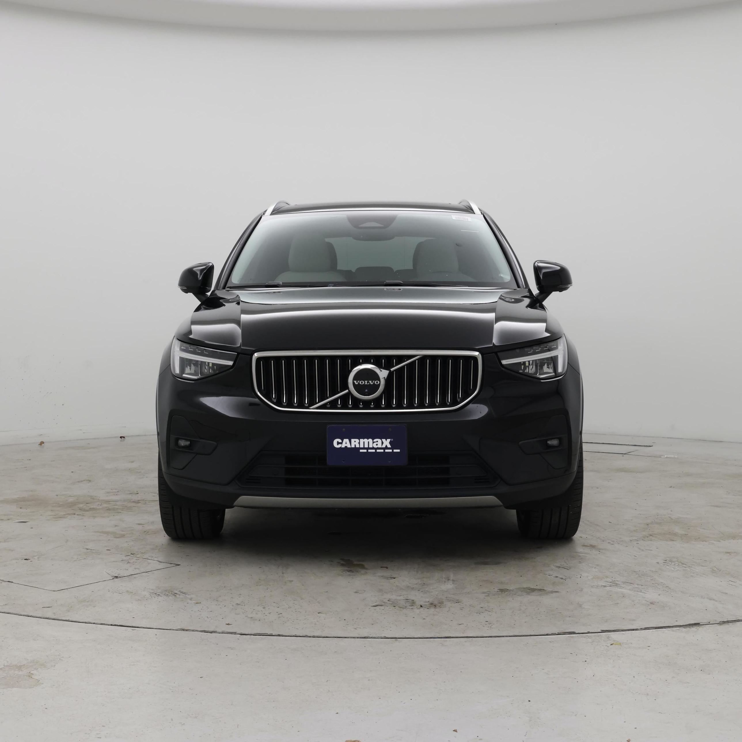 Thumbnail: 2023 Volvo XC40 - 5