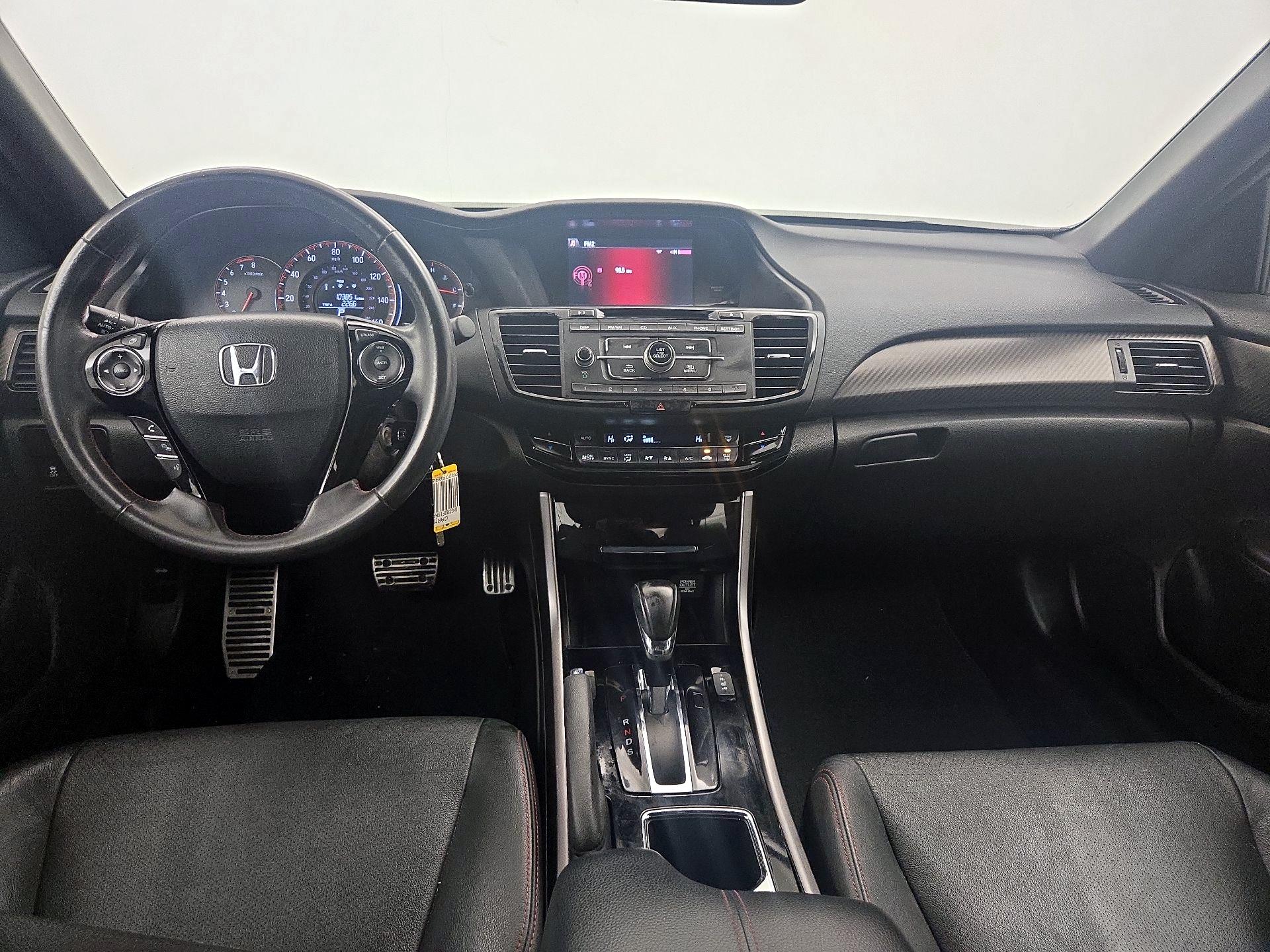 Thumbnail: 2017 Honda Accord - 9