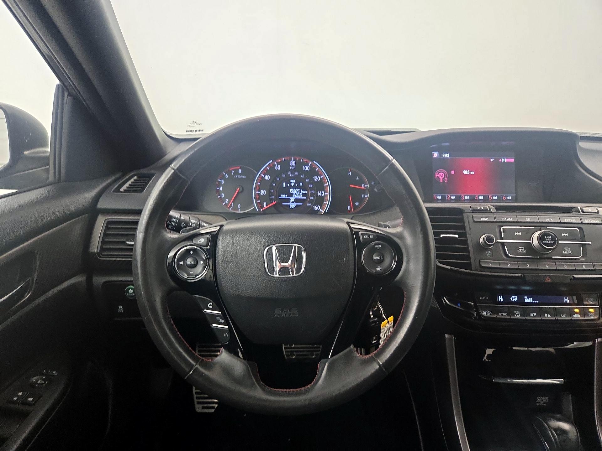 Thumbnail: 2017 Honda Accord - 10