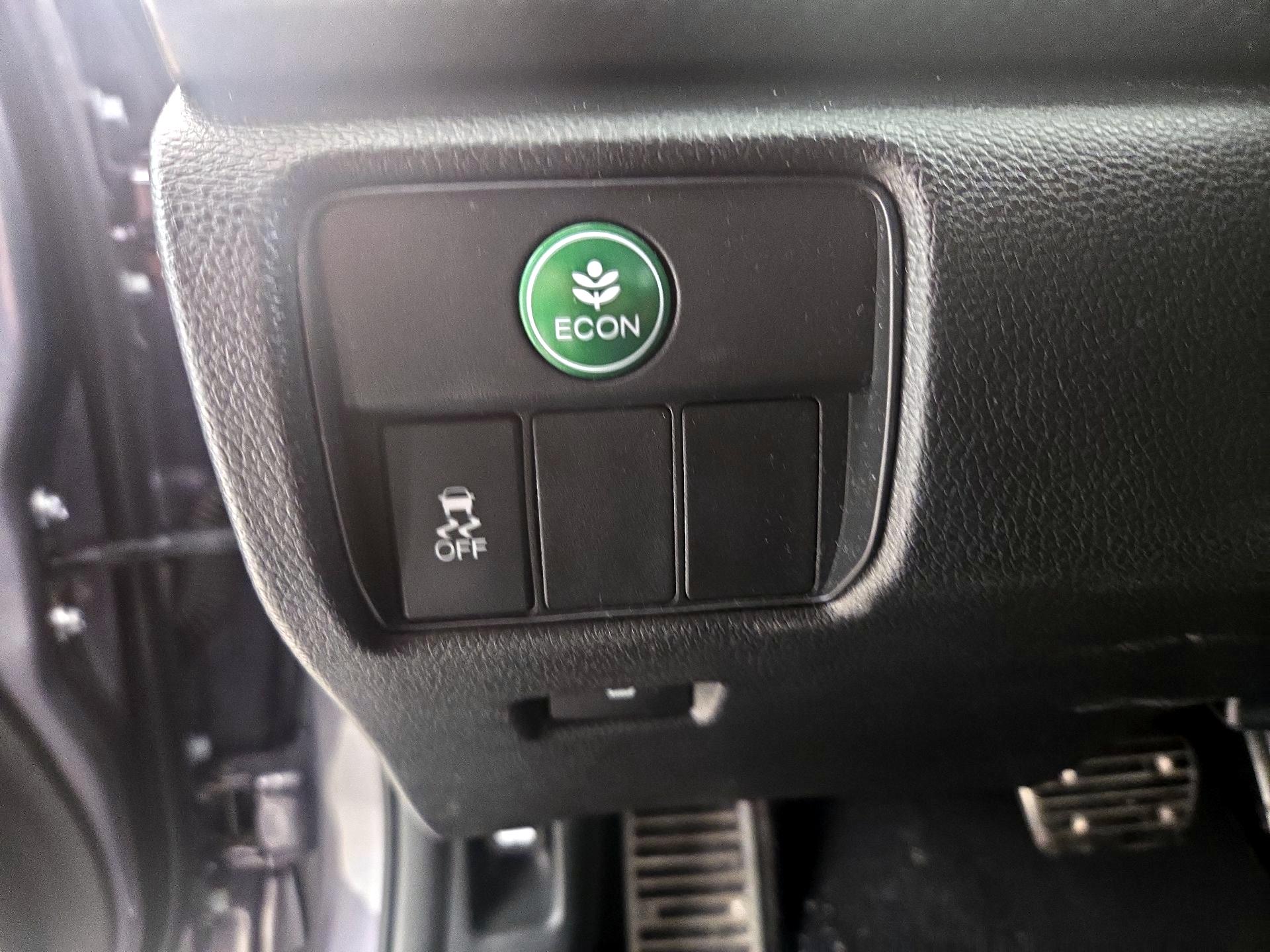 Thumbnail: 2017 Honda Accord - 13