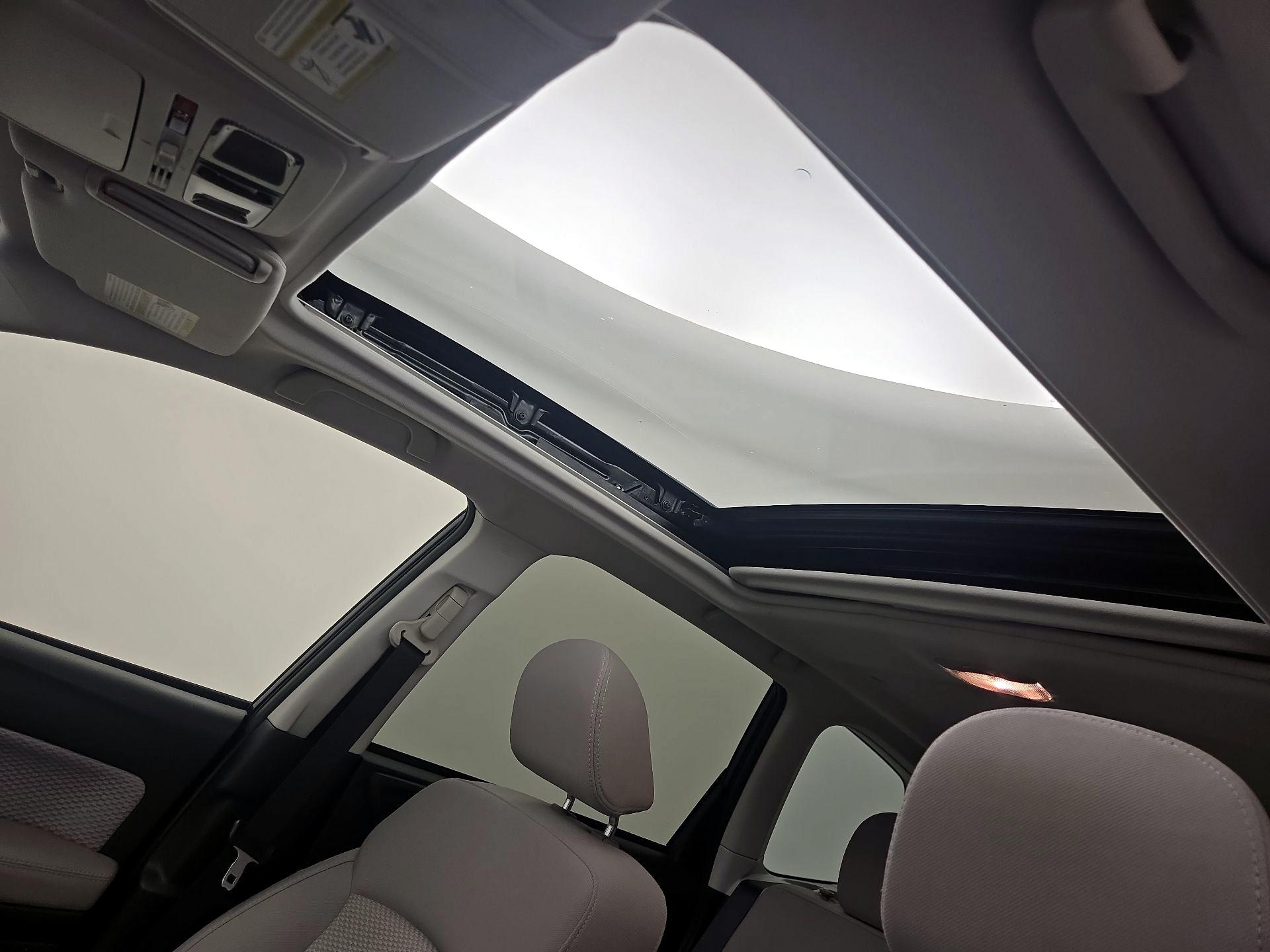 Thumbnail: 2017 Subaru Forester - 19