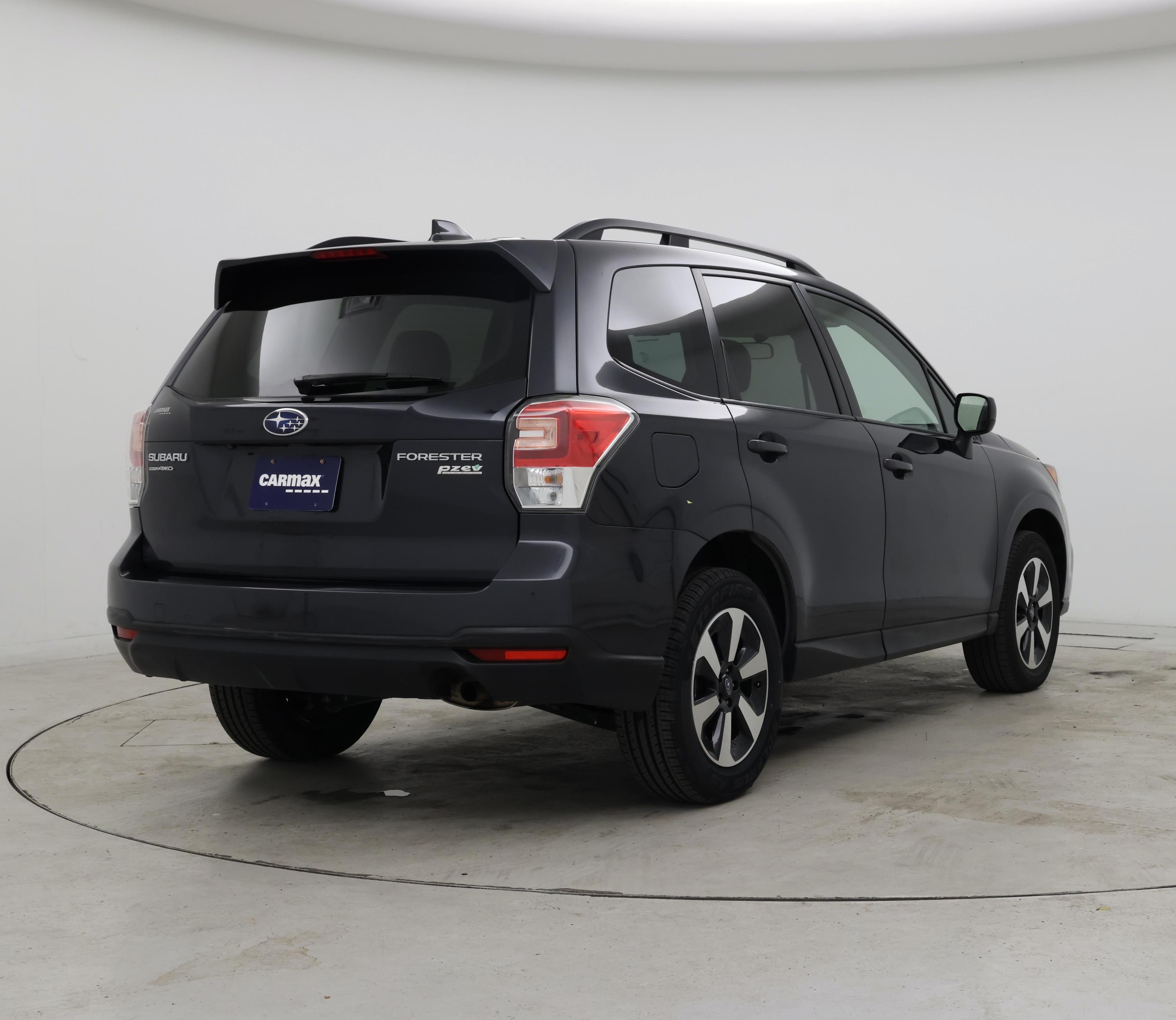 Thumbnail: 2017 Subaru Forester - 8