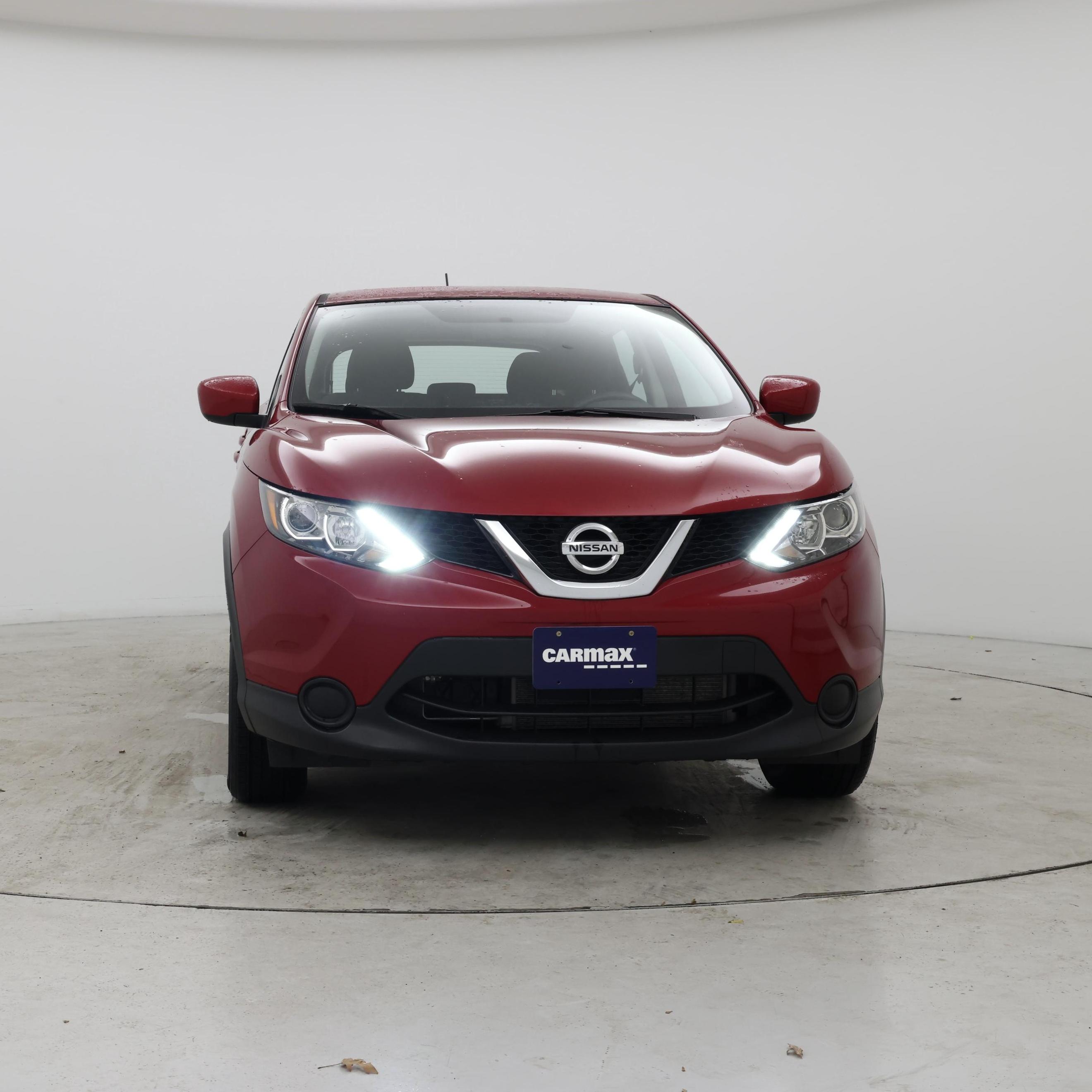 Thumbnail: 2017 Nissan Rogue Sport - 5