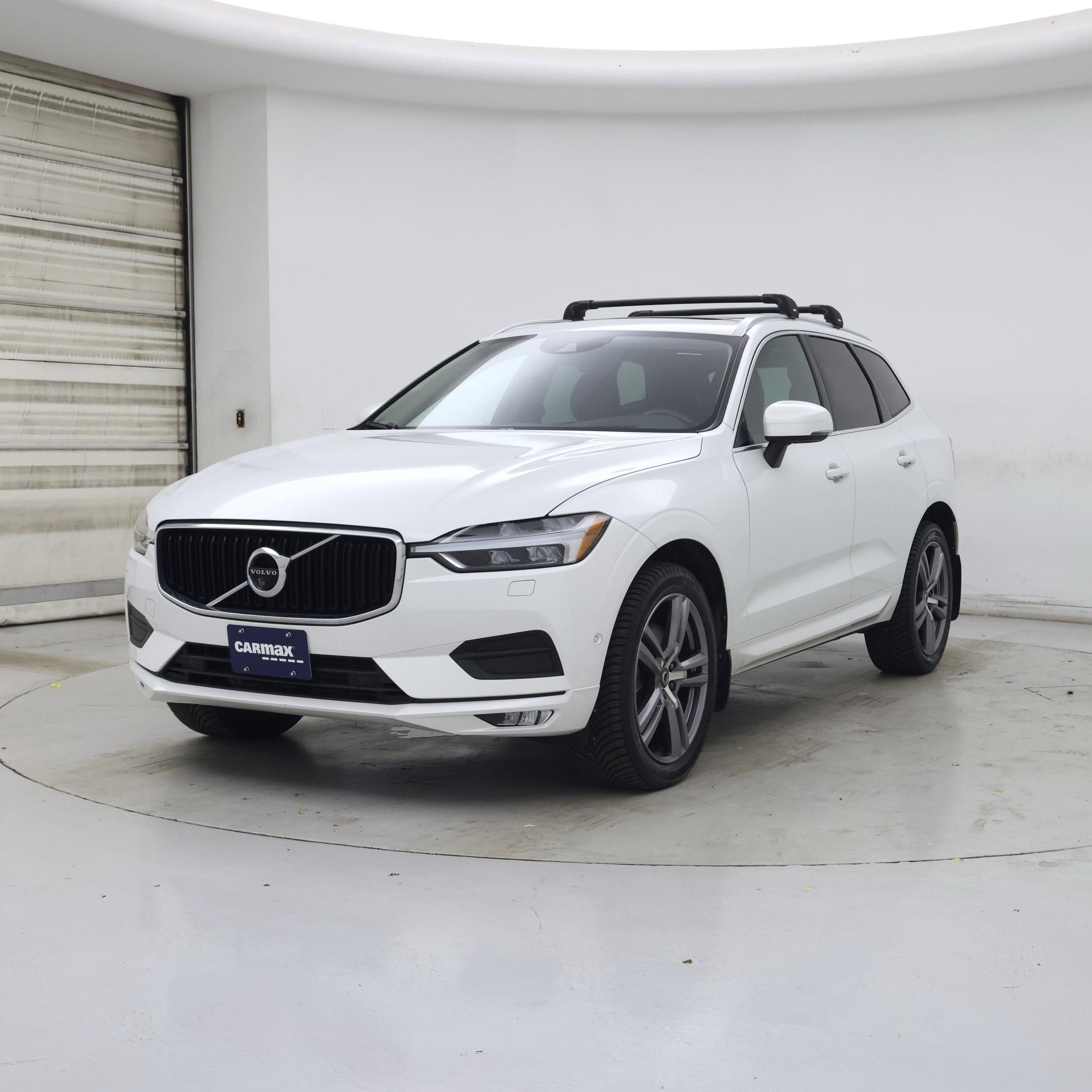 Thumbnail: 2018 Volvo XC60 - 4