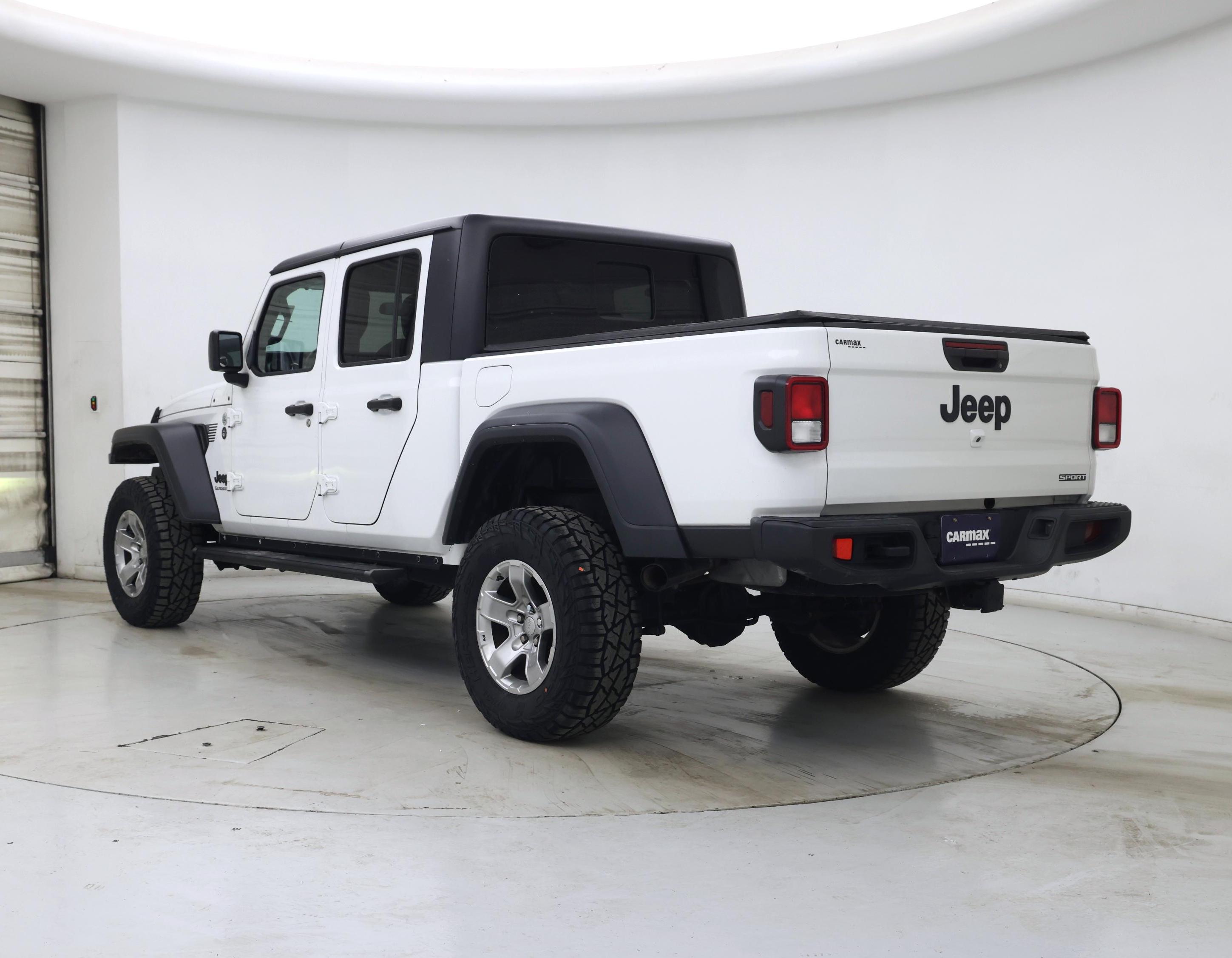 Thumbnail: 2020 Jeep Gladiator - 2
