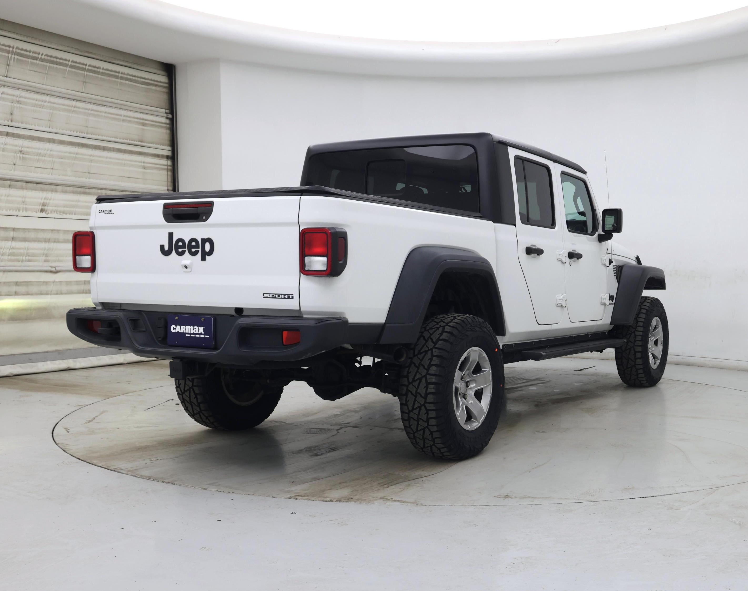 Thumbnail: 2020 Jeep Gladiator - 8