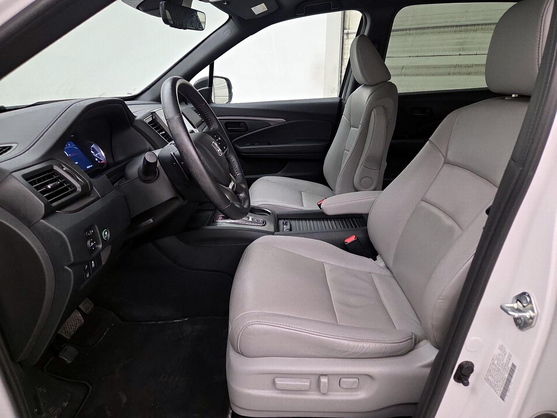 Thumbnail: 2023 Honda Passport - 11