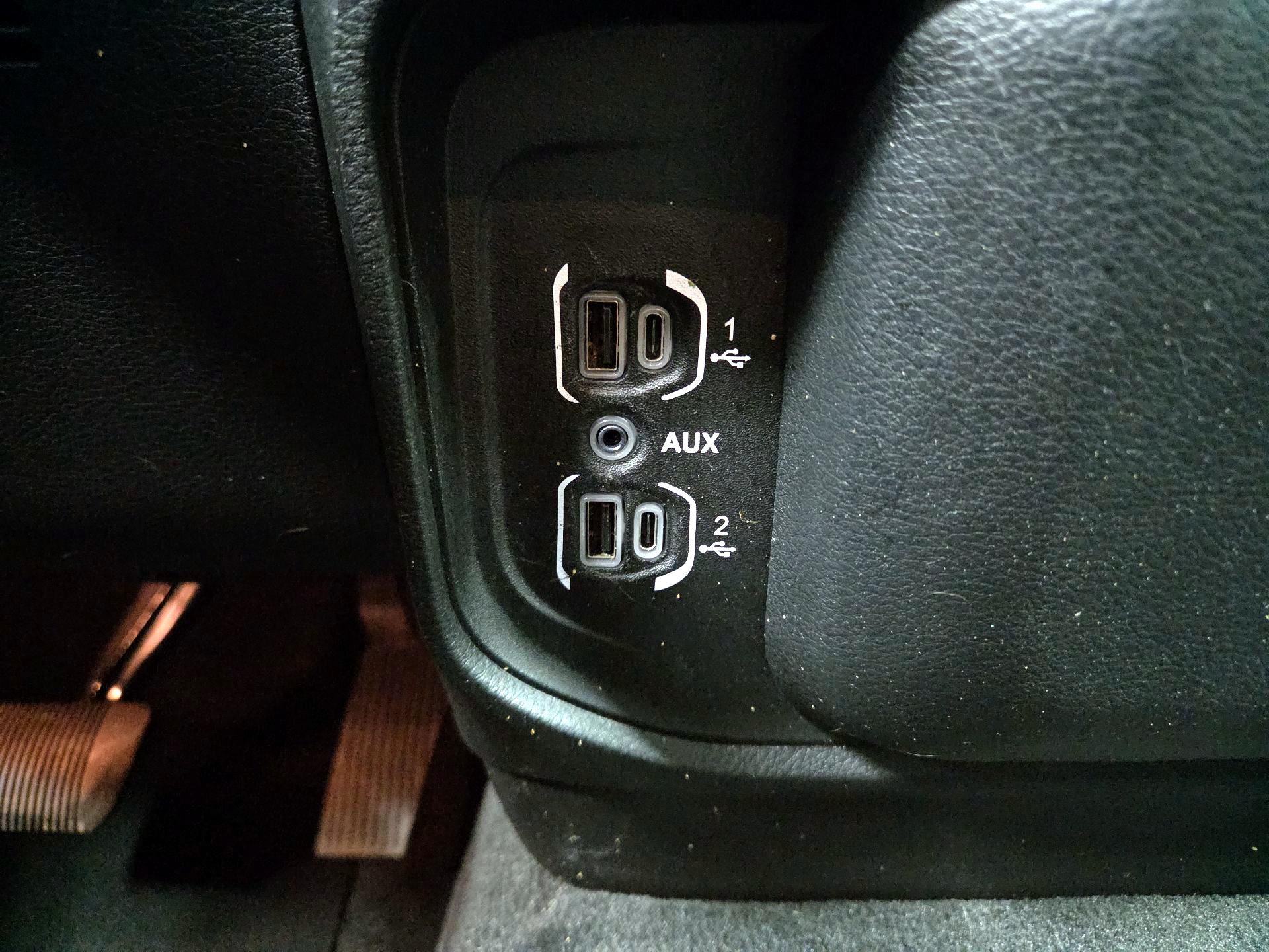 Thumbnail: 2021 RAM 1500 - 18