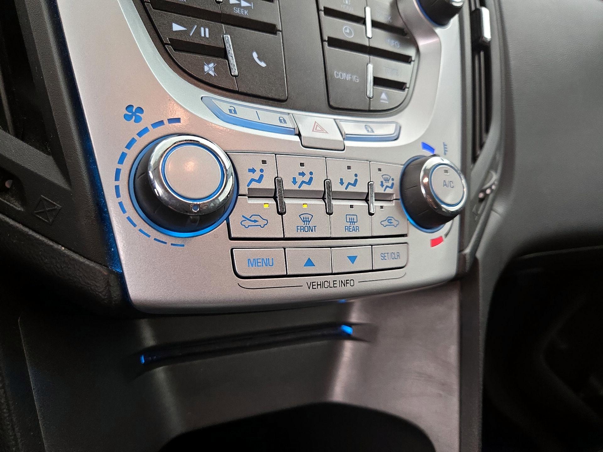 Thumbnail: 2014 Chevrolet Equinox - 15