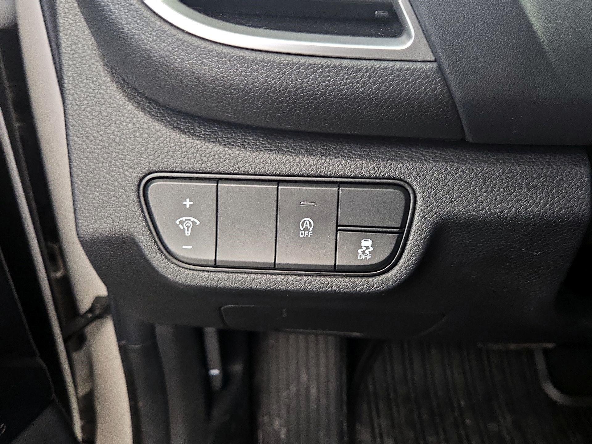 Thumbnail: 2024 Kia Seltos - 11