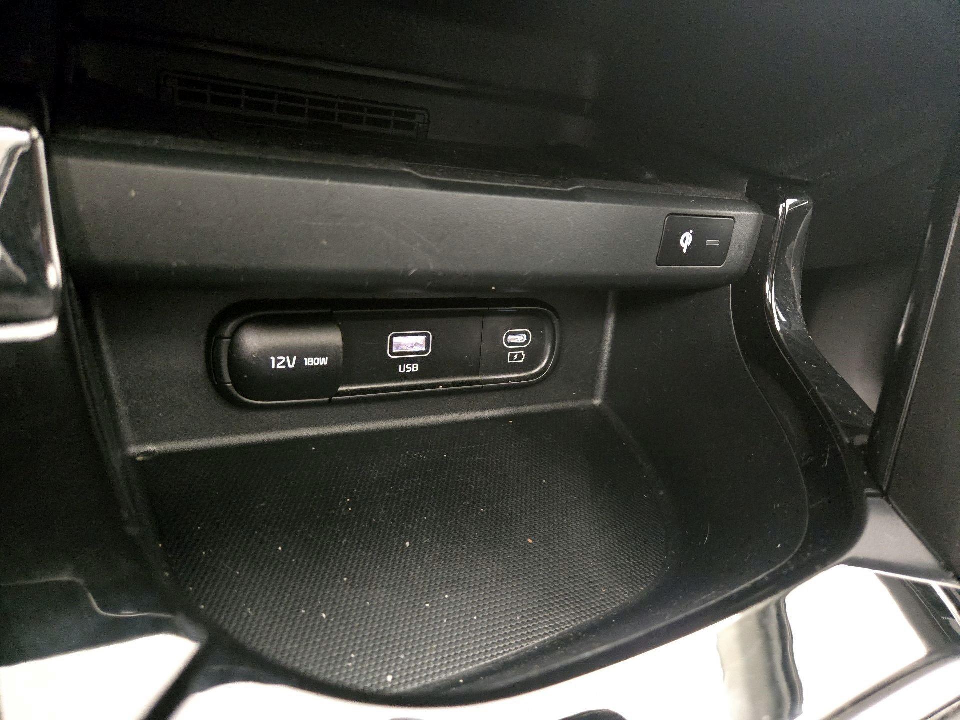 Thumbnail: 2024 Kia Seltos - 17