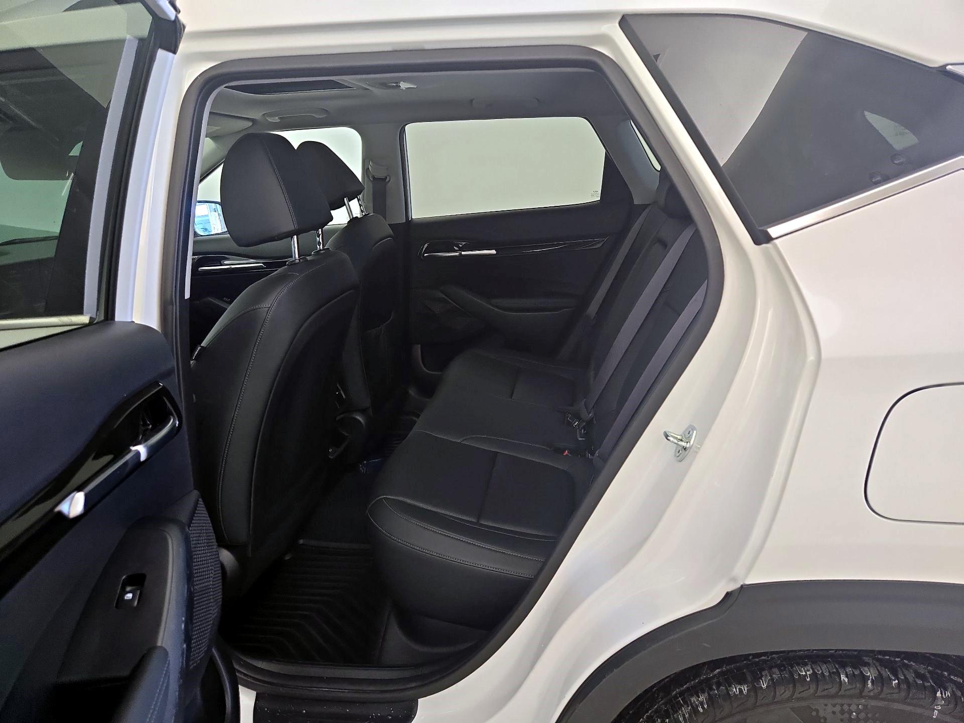 Thumbnail: 2024 Kia Seltos - 19