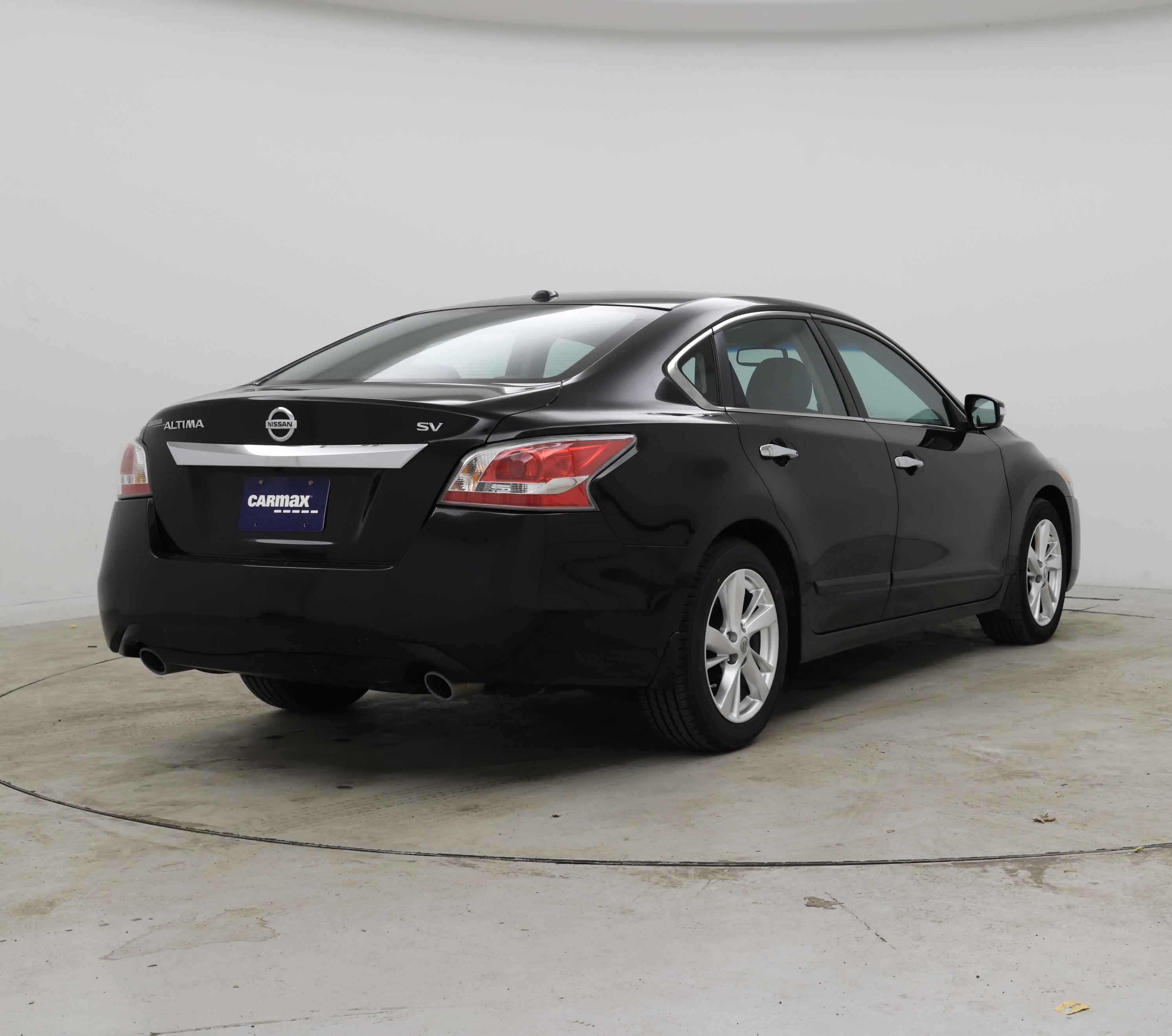 Thumbnail: 2015 Nissan Altima - 8