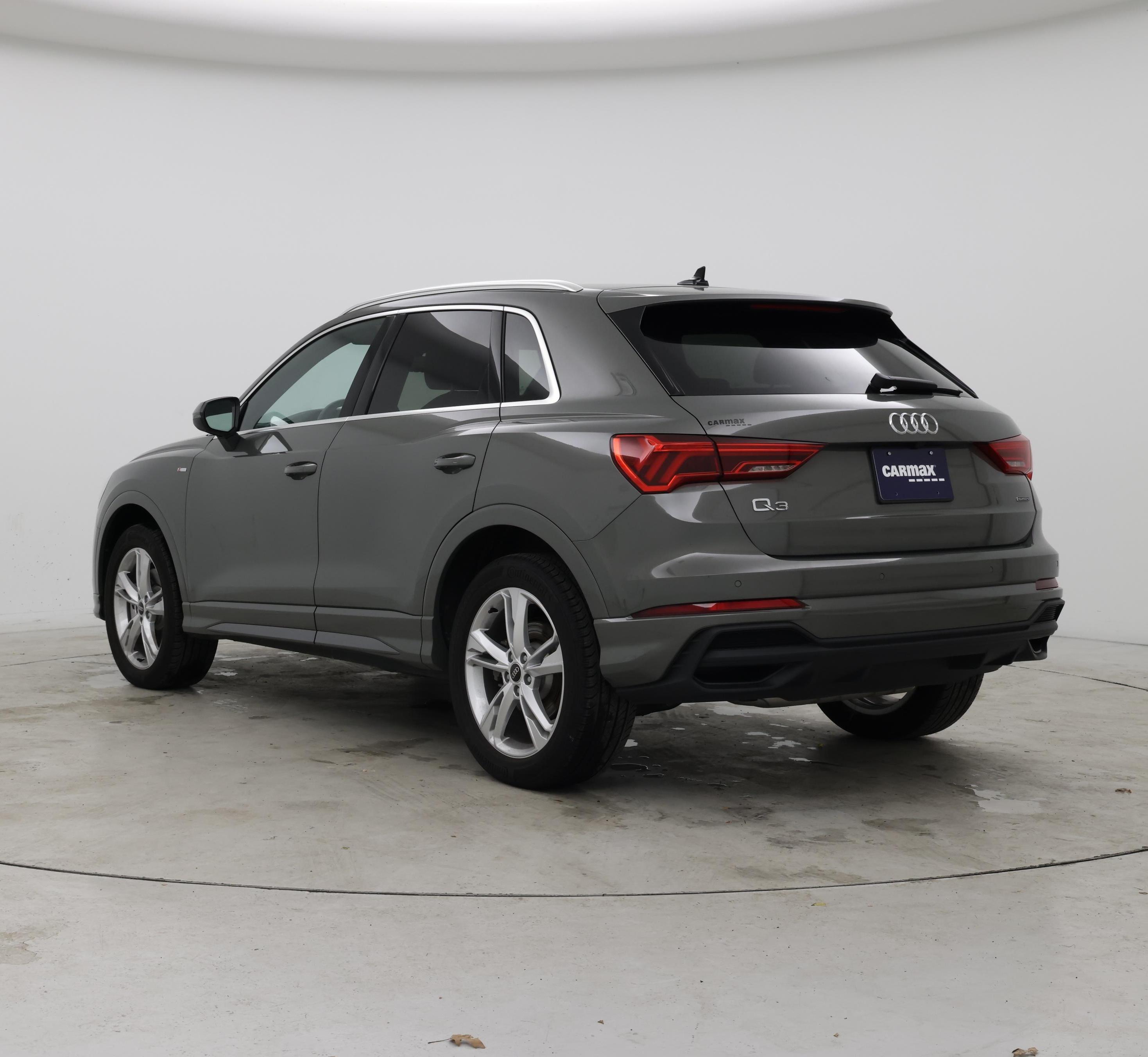 Thumbnail: 2024 Audi Q3 - 2