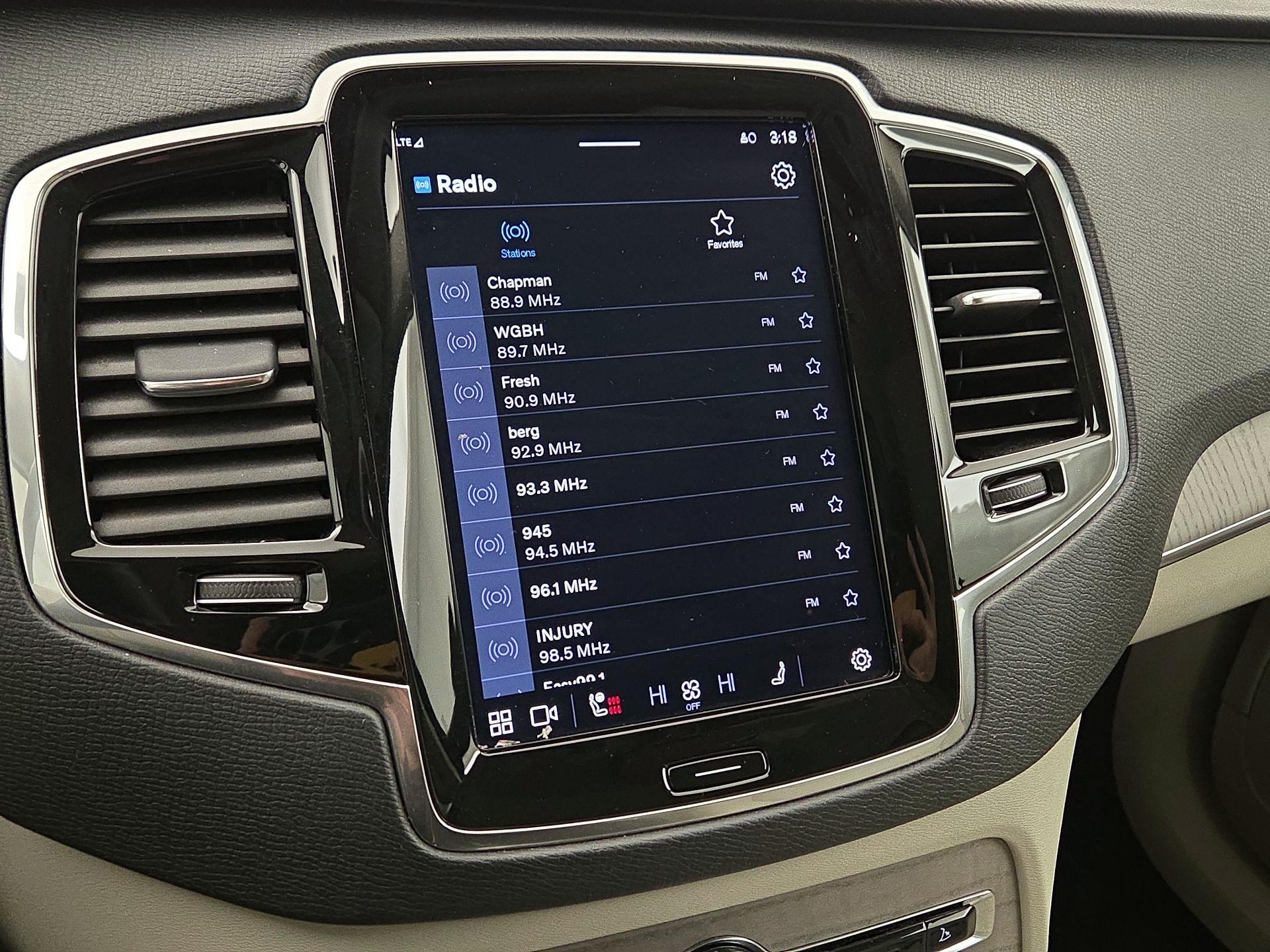 Thumbnail: 2023 Volvo XC90 - 15
