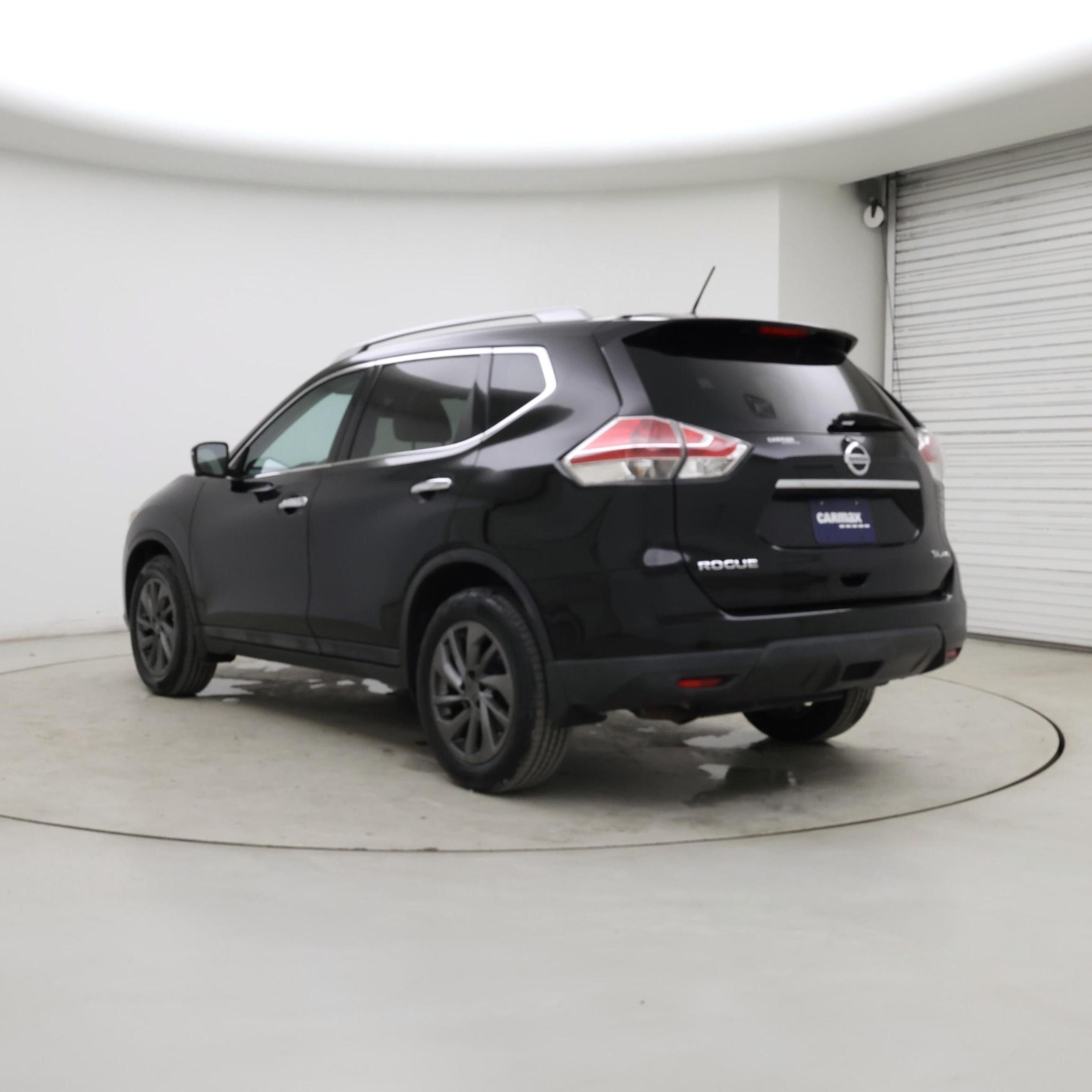 Thumbnail: 2015 Nissan Rogue - 2