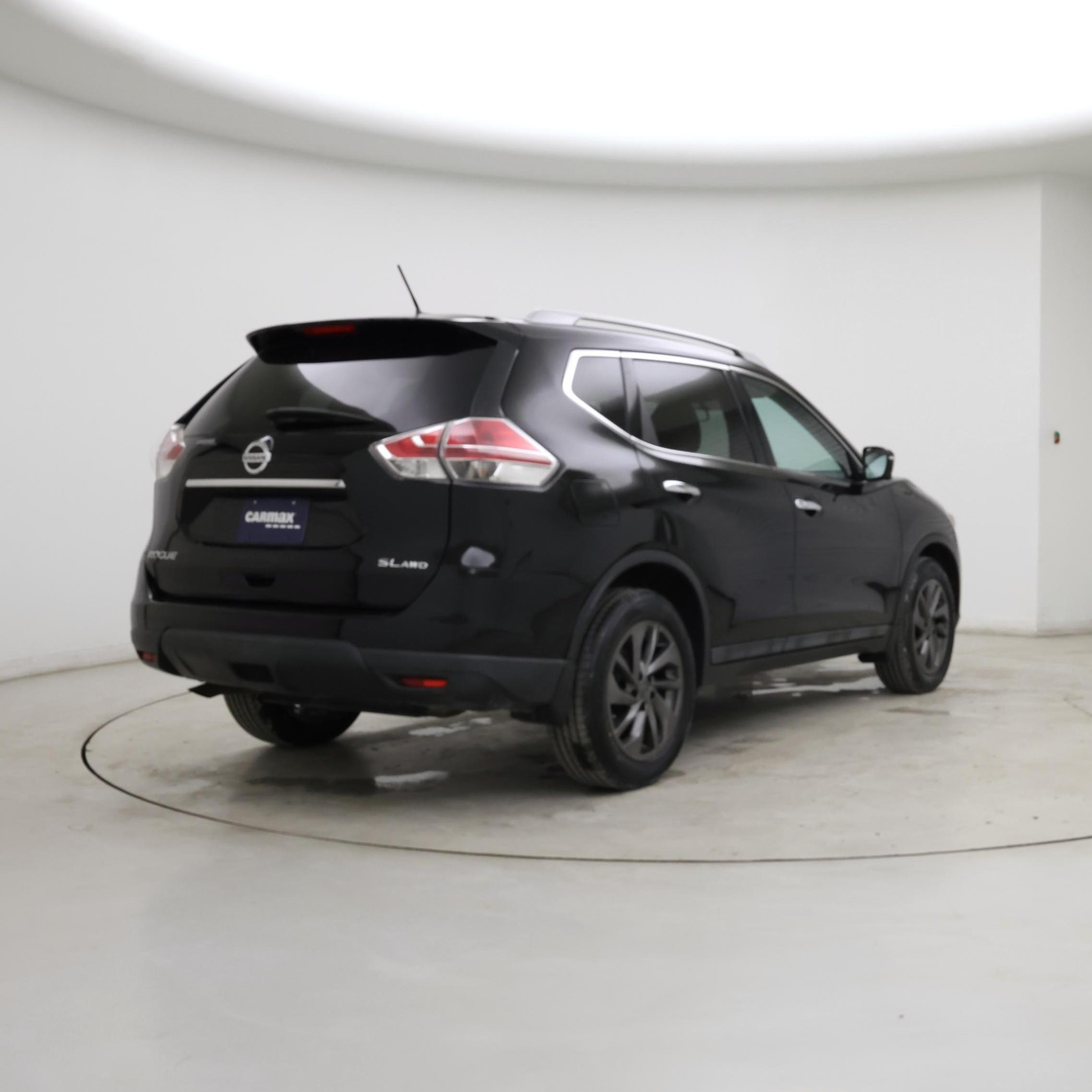 Thumbnail: 2015 Nissan Rogue - 8