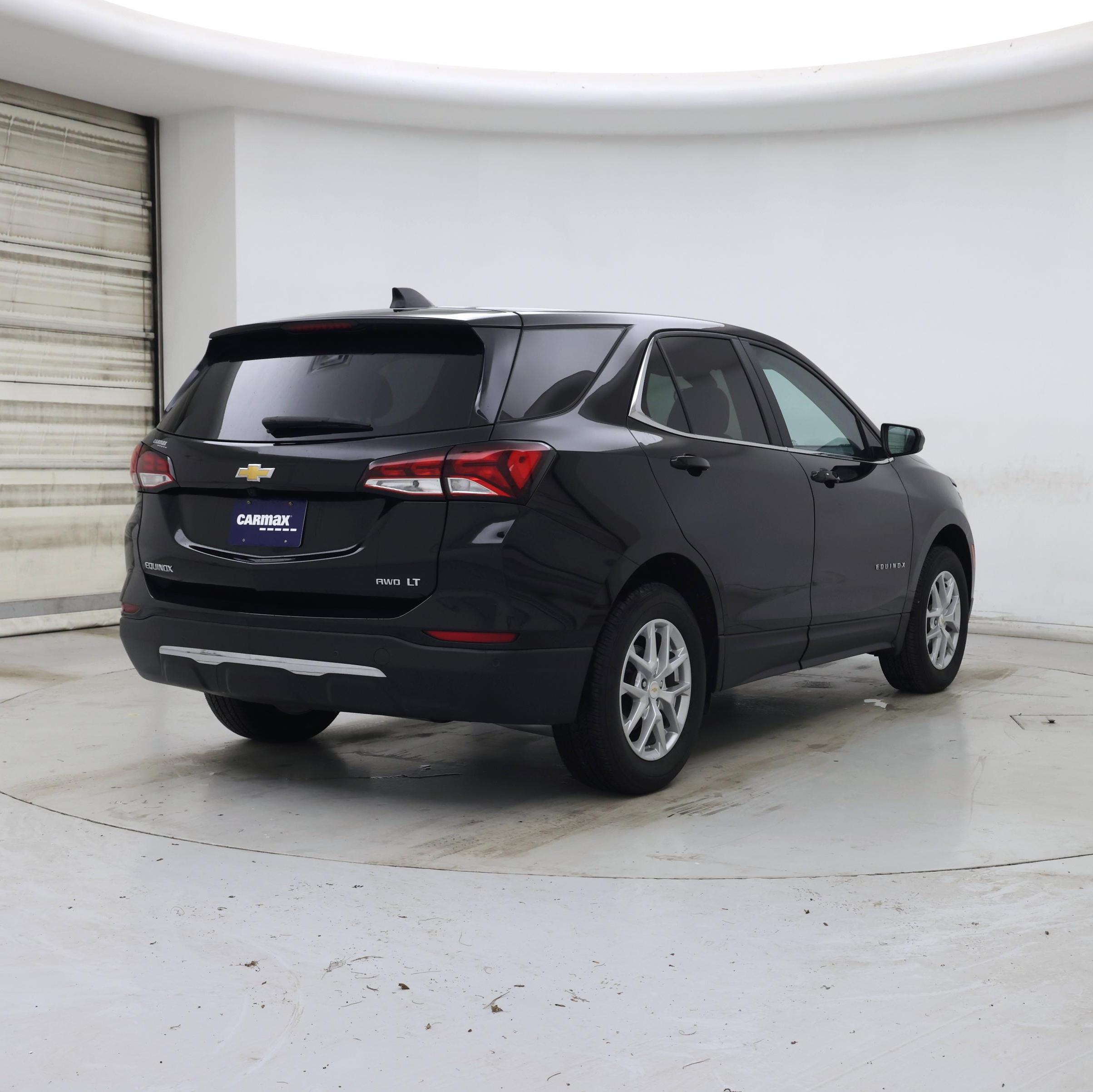 Thumbnail: 2023 Chevrolet Equinox - 8