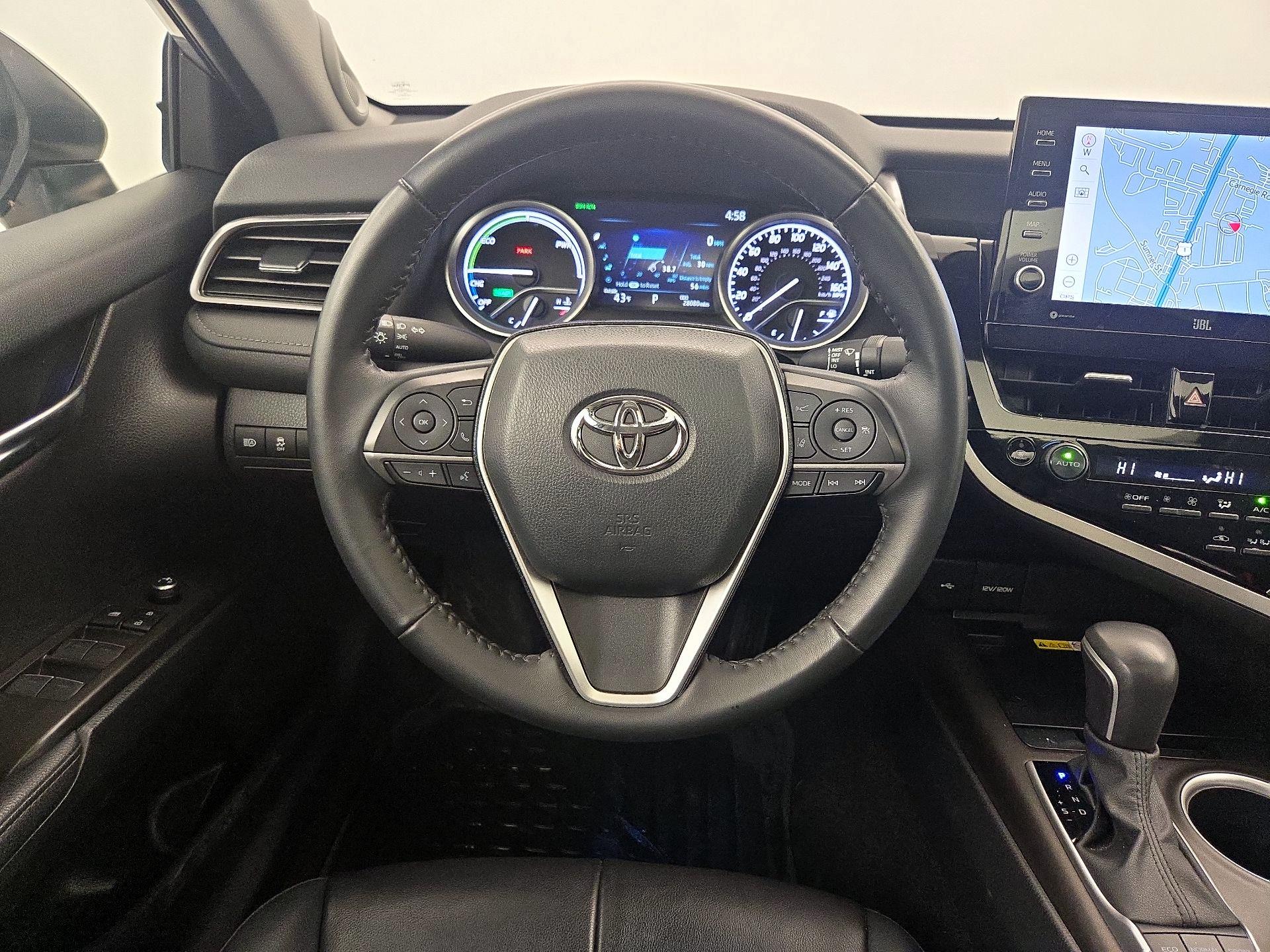 Thumbnail: 2023 Toyota Camry - 10