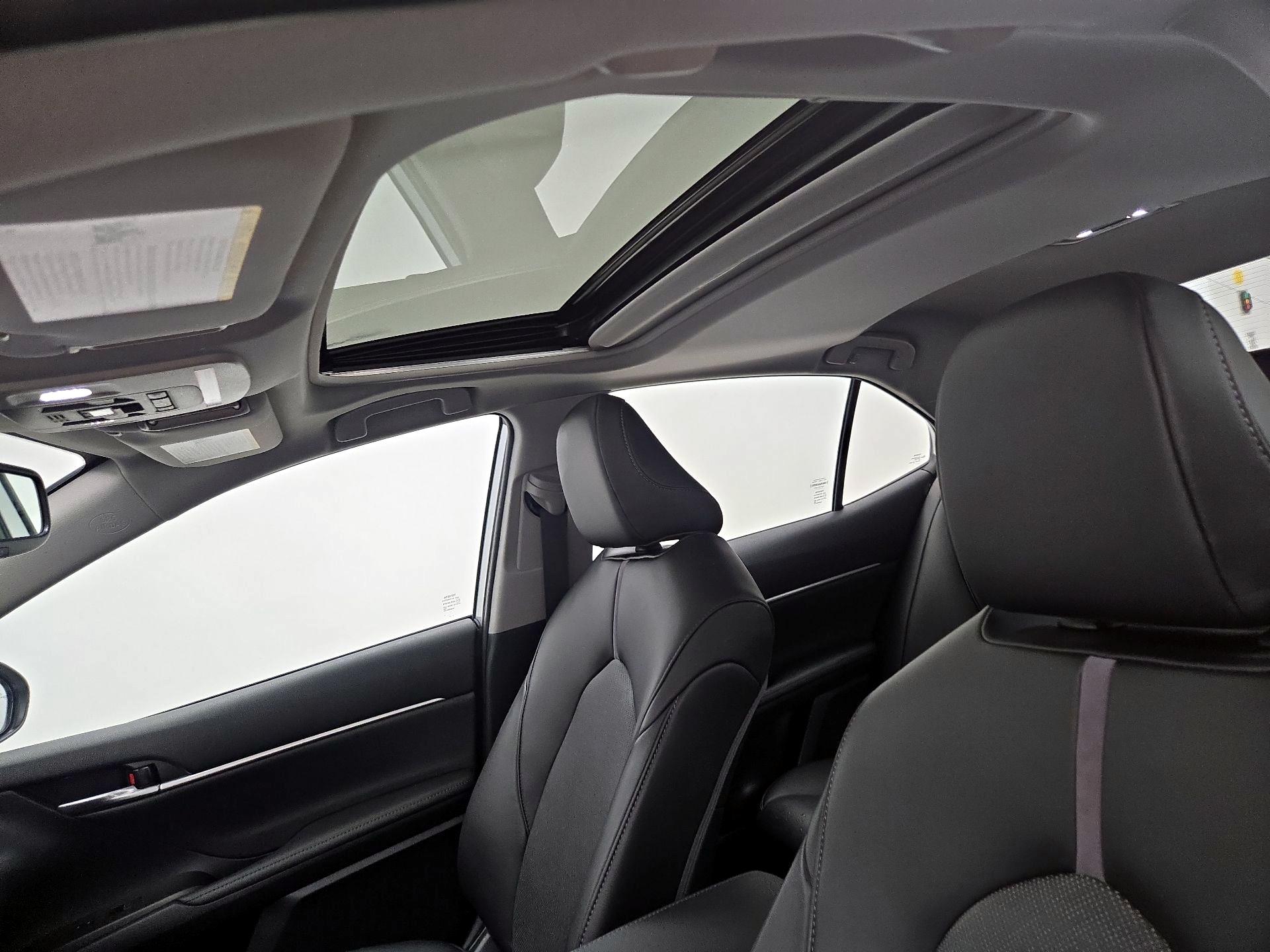 Thumbnail: 2023 Toyota Camry - 20