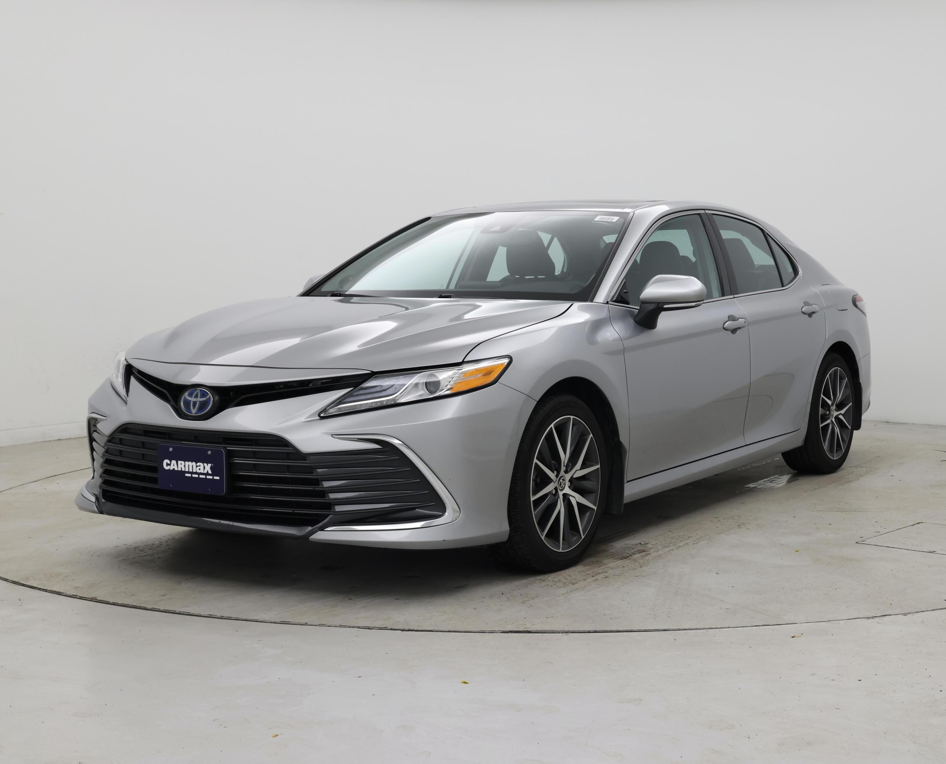 Thumbnail: 2023 Toyota Camry - 4
