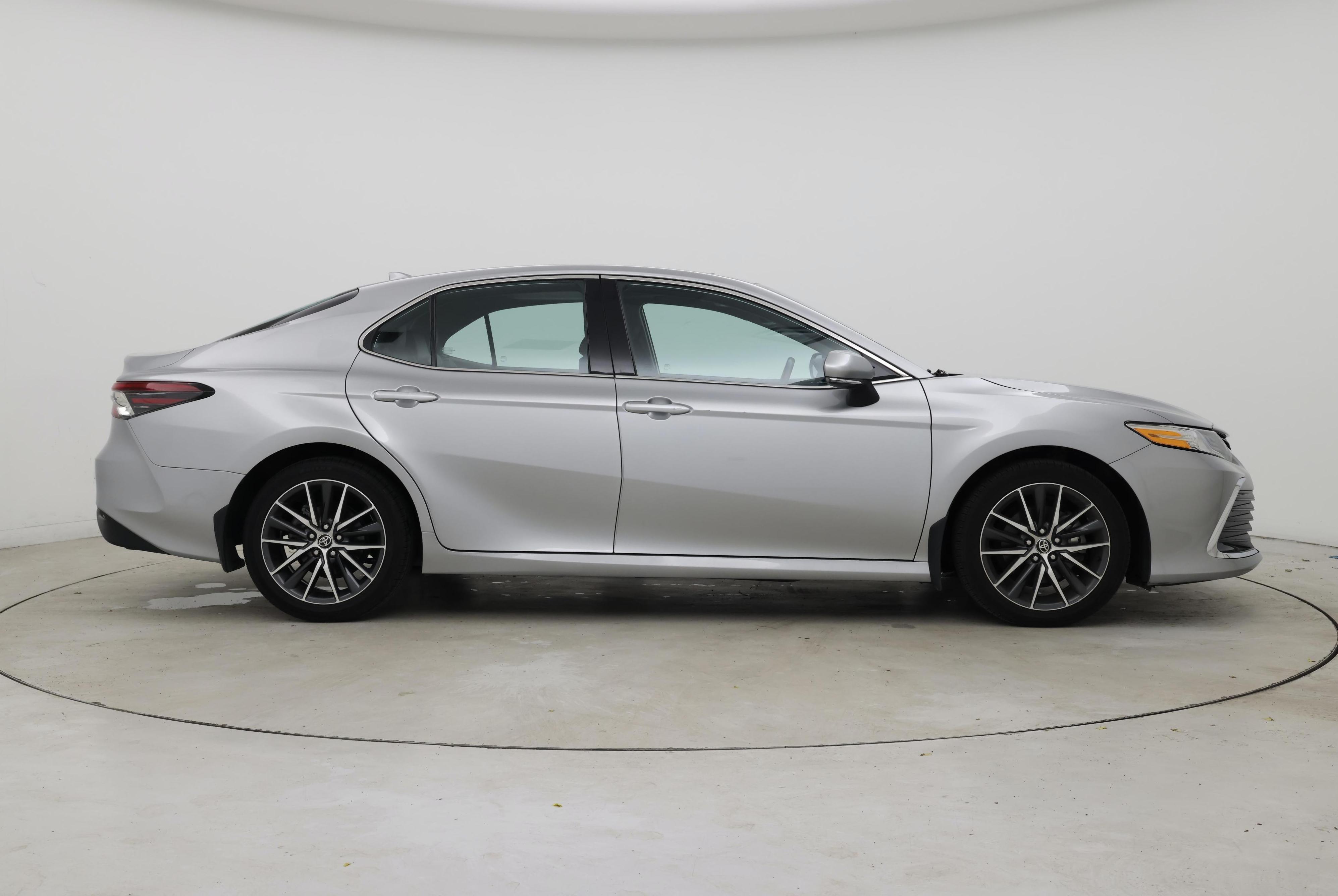 Thumbnail: 2023 Toyota Camry - 7