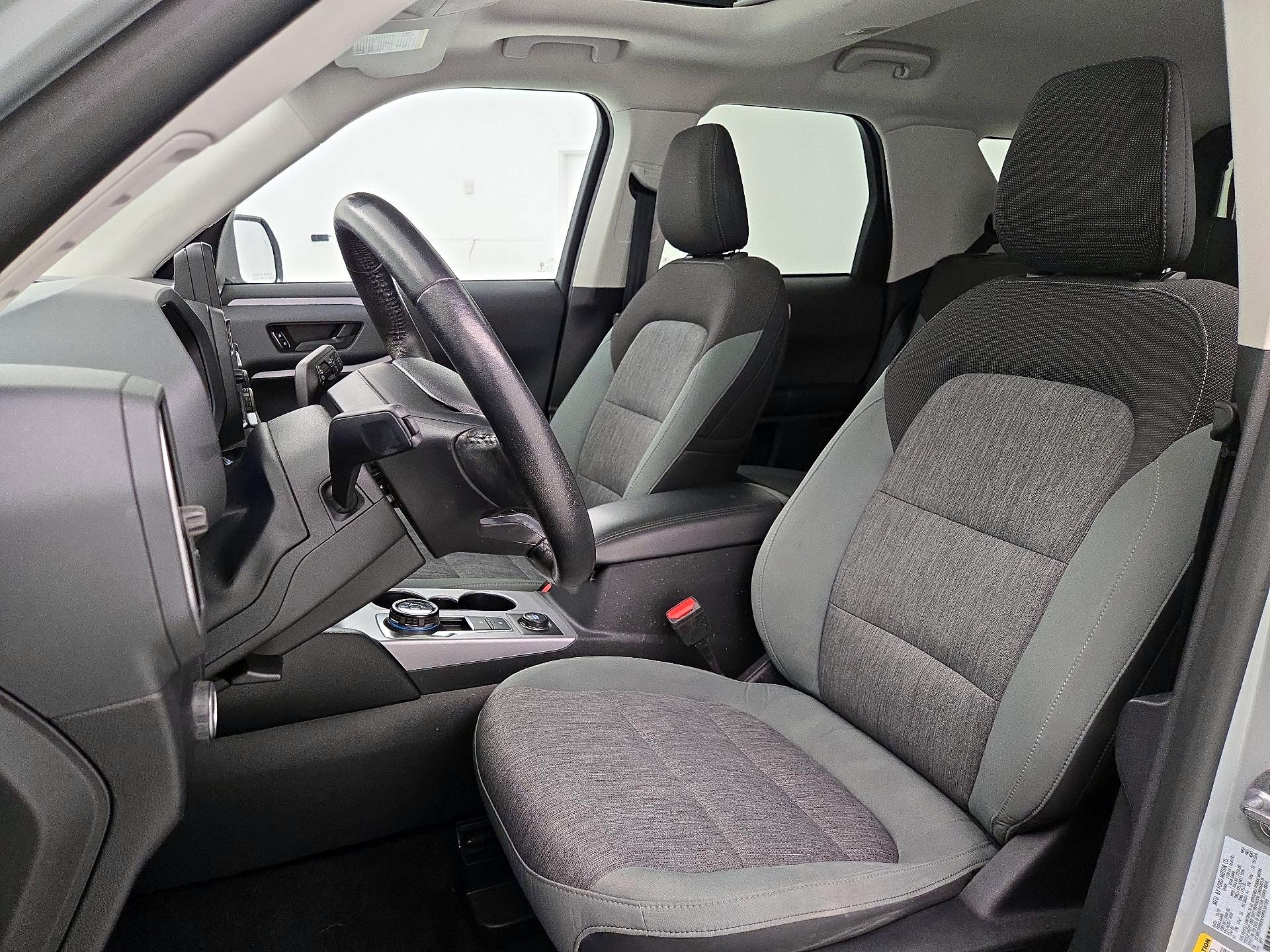 Thumbnail: 2022 Ford Bronco Sport - 11