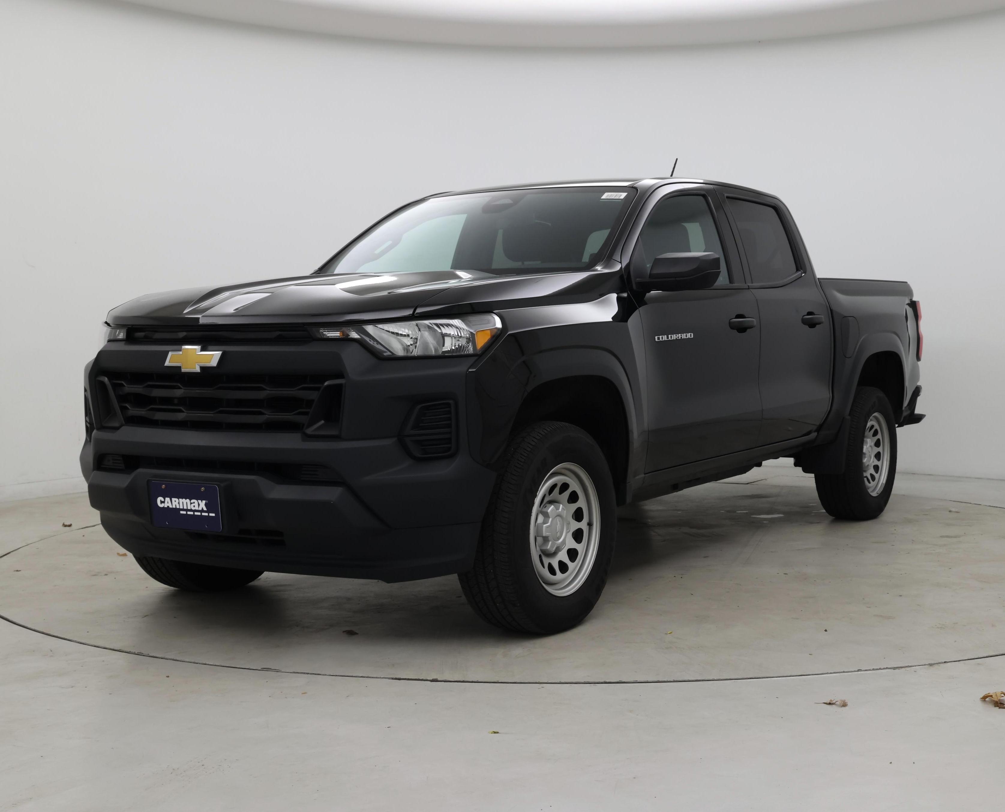 Thumbnail: 2024 Chevrolet Colorado - 4