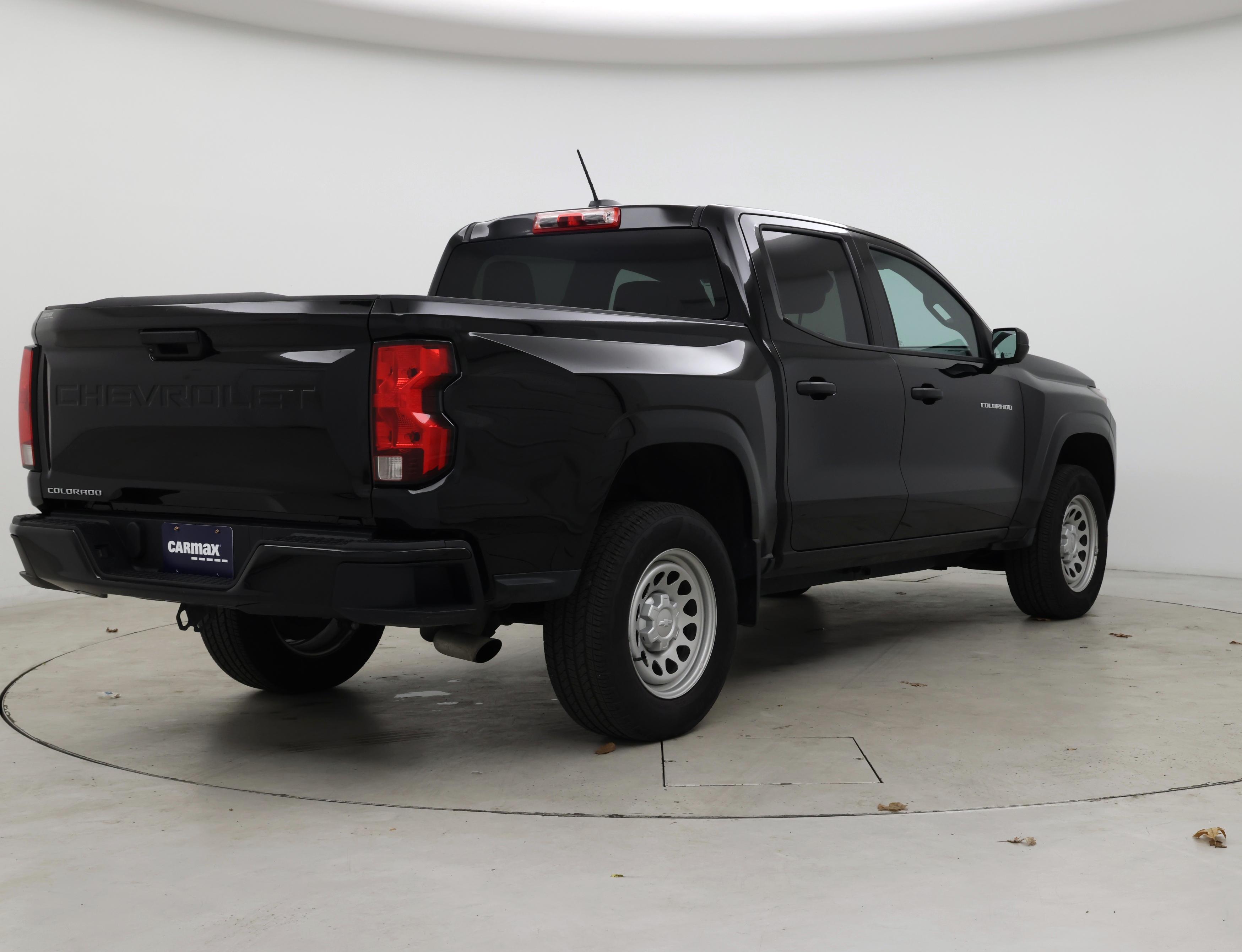 Thumbnail: 2024 Chevrolet Colorado - 8