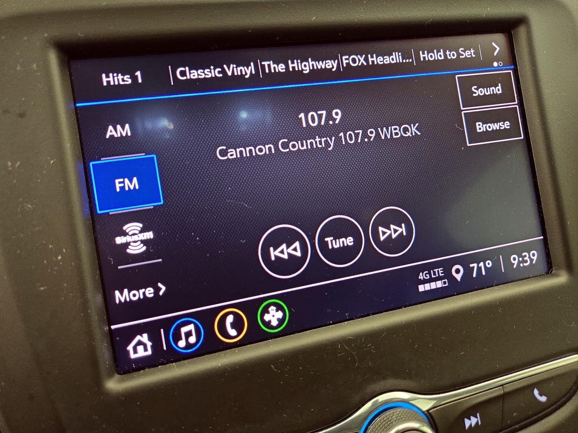 Thumbnail: 2023 Chevrolet Equinox - 15