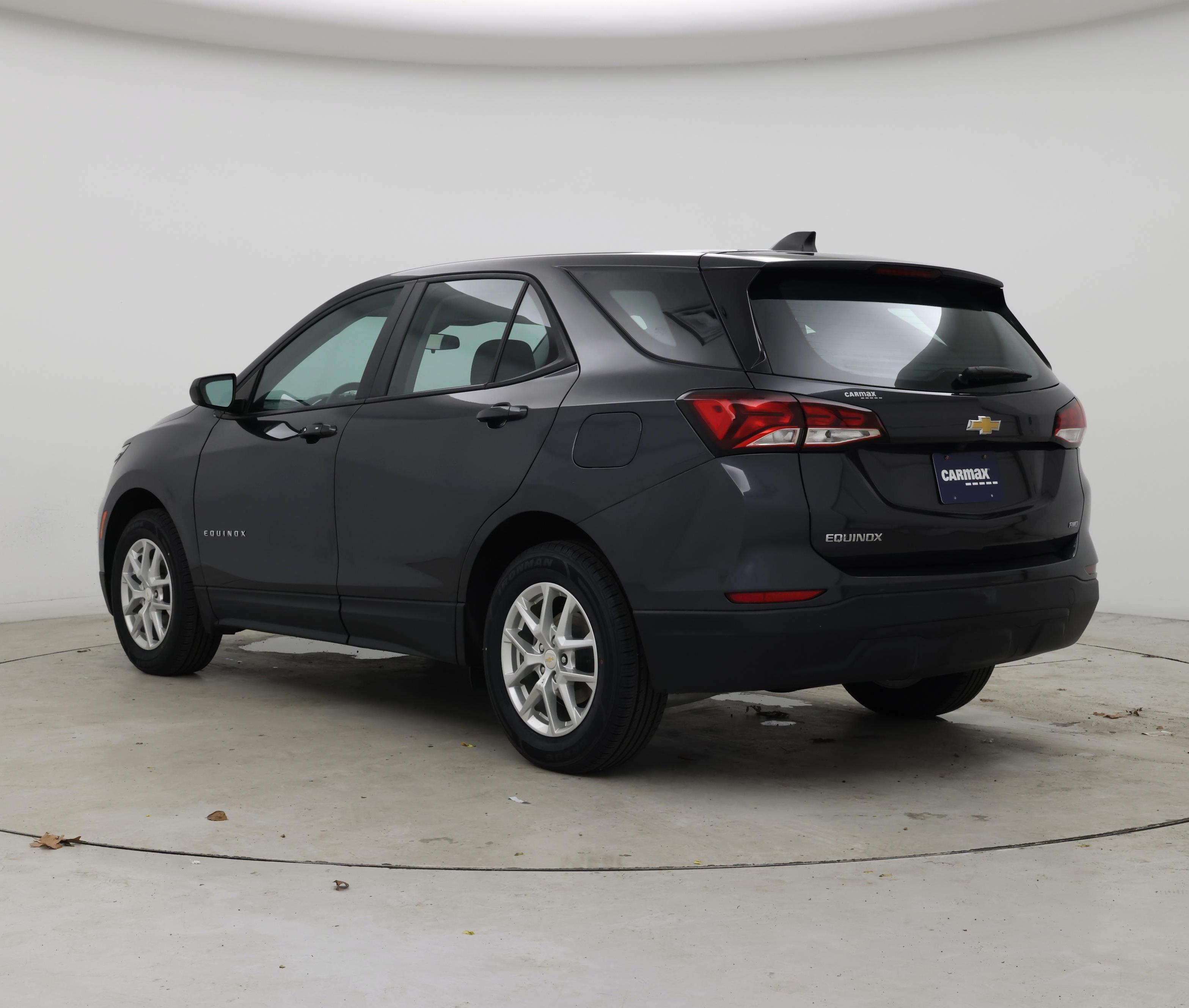 Thumbnail: 2022 Chevrolet Equinox - 2